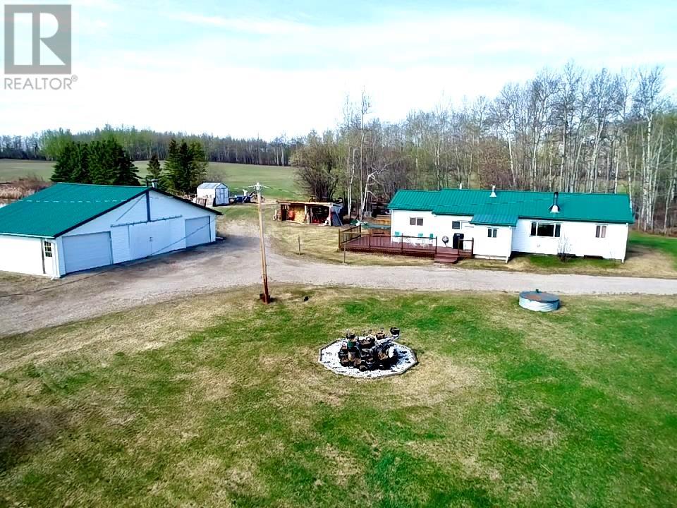 3757 212 Road, Dawson Creek, British Columbia  V1G 4G3 - Photo 2 - 10345939