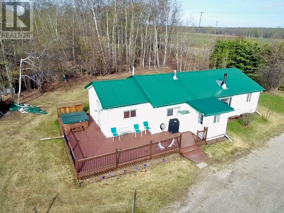3757 212 Road, Dawson Creek, British Columbia  V1G 4G3 - Photo 3 - 10345939