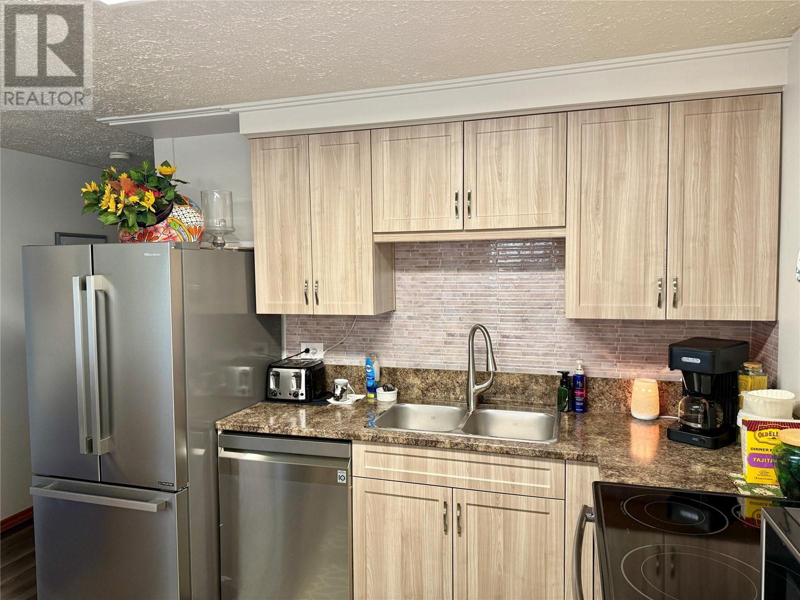 3757 212 Road, Dawson Creek, British Columbia  V1G 4G3 - Photo 6 - 10345939