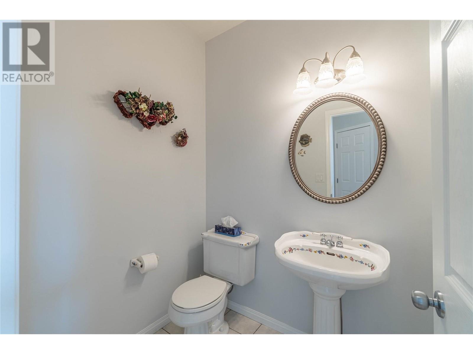 550 Mccurrach Place, Kamloops, British Columbia  V2B 8R1 - Photo 24 - 10345660