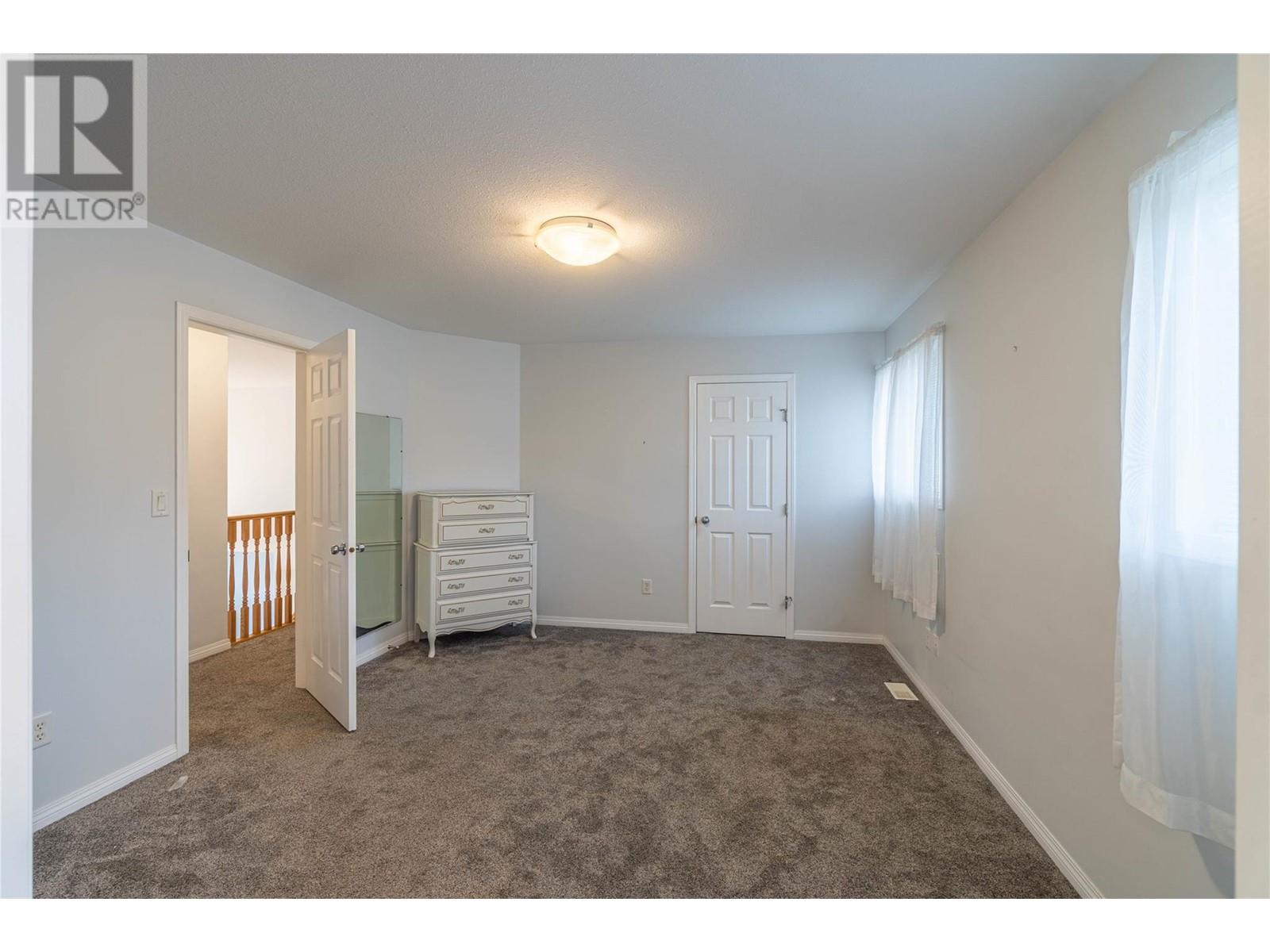 550 Mccurrach Place, Kamloops, British Columbia  V2B 8R1 - Photo 29 - 10345660