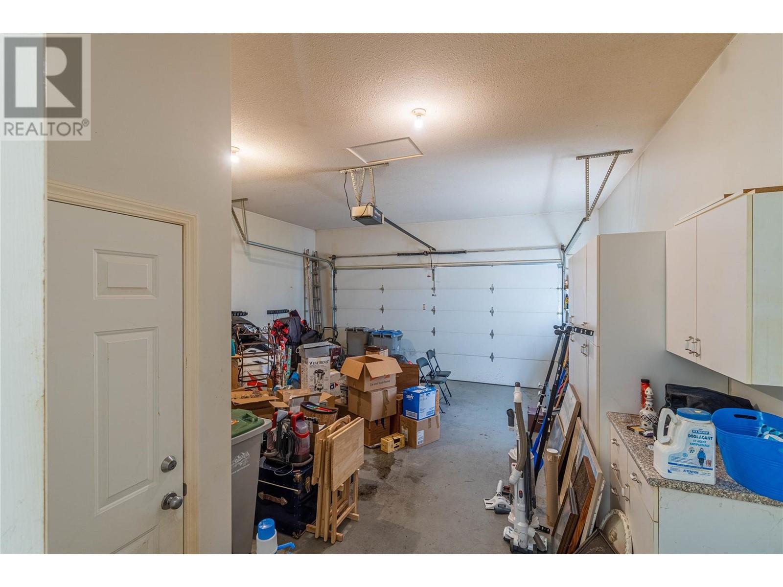 550 Mccurrach Place, Kamloops, British Columbia  V2B 8R1 - Photo 37 - 10345660