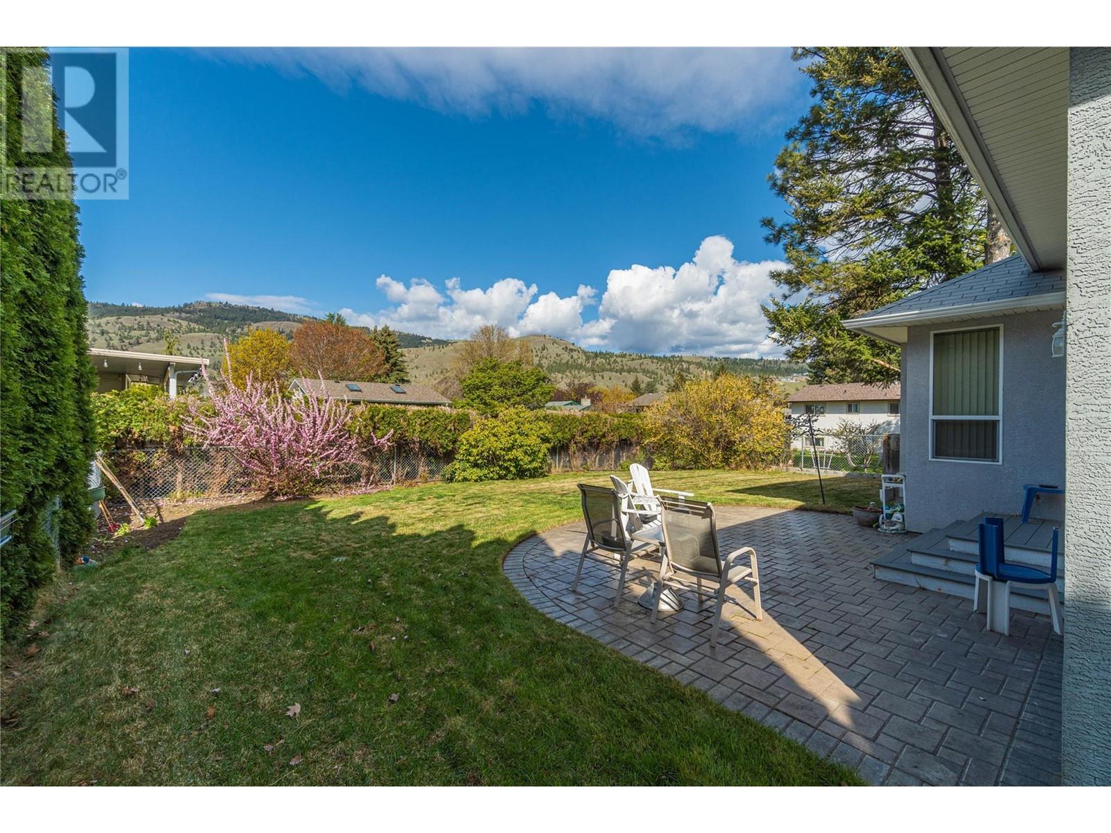 550 Mccurrach Place, Kamloops, British Columbia  V2B 8R1 - Photo 46 - 10345660
