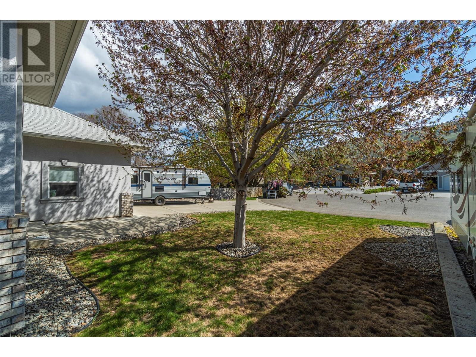 550 Mccurrach Place, Kamloops, British Columbia  V2B 8R1 - Photo 55 - 10345660