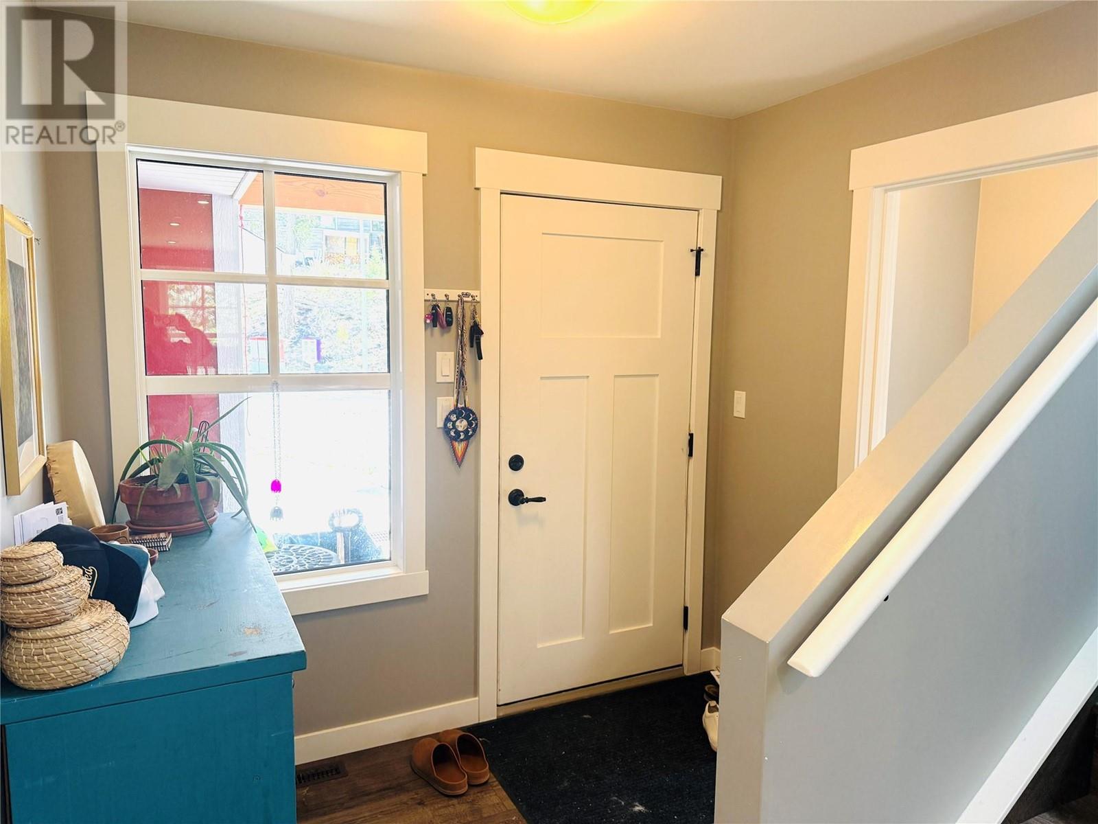 1440 Canterbury Close, Invermere, British Columbia  V0A 1K0 - Photo 5 - 10345602