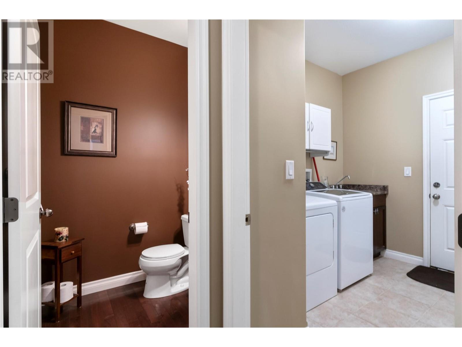 2743 Golf Course Drive, Blind Bay, British Columbia  V0E 1H2 - Photo 9 - 10345328
