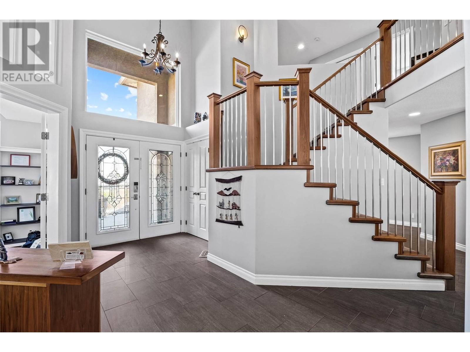 1559 Westerdale Drive, Kamloops, British Columbia  V1S 1Y9 - Photo 4 - 10345899