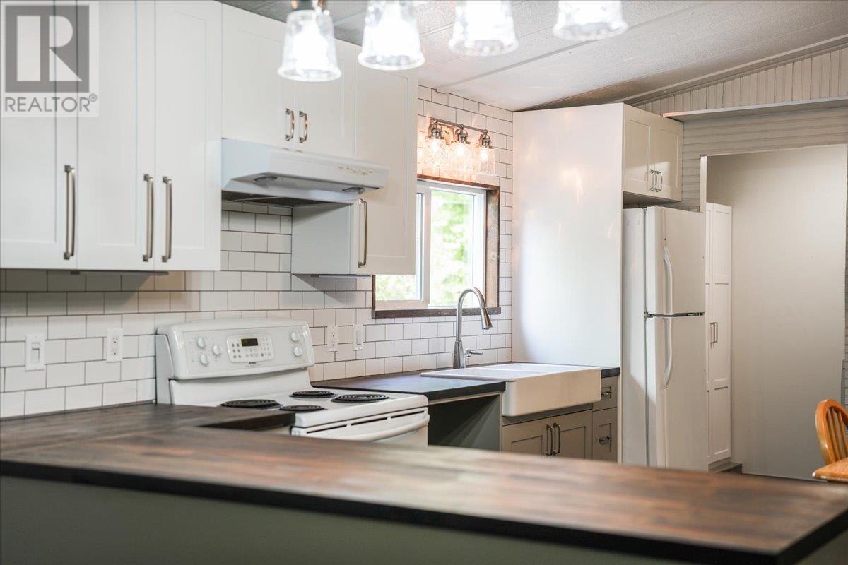 3969 Broadwater Road Unit# 10, Castlegar, British Columbia  V1N 4V5 - Photo 10 - 10345904