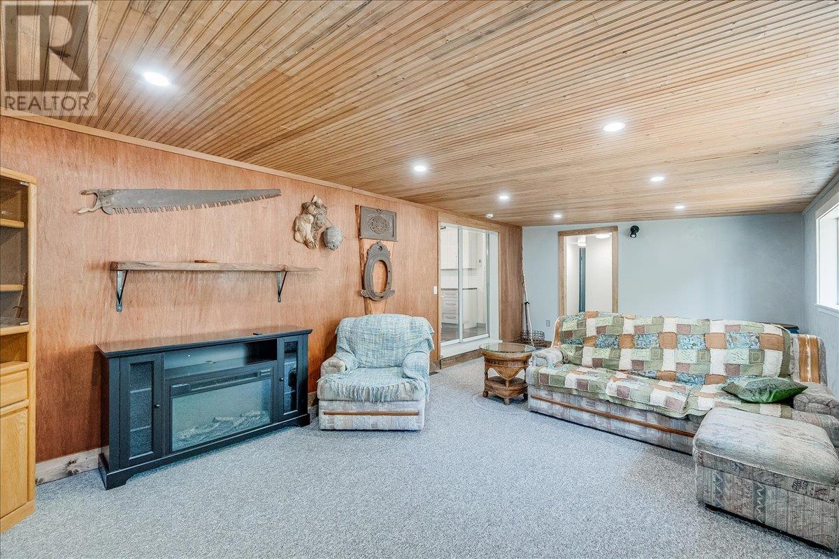 3969 Broadwater Road Unit# 10, Castlegar, British Columbia  V1N 4V5 - Photo 29 - 10345904