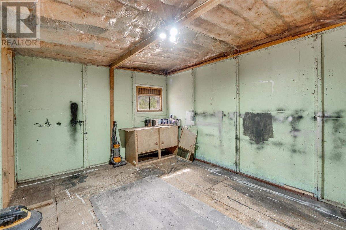3969 Broadwater Road Unit# 10, Castlegar, British Columbia  V1N 4V5 - Photo 33 - 10345904