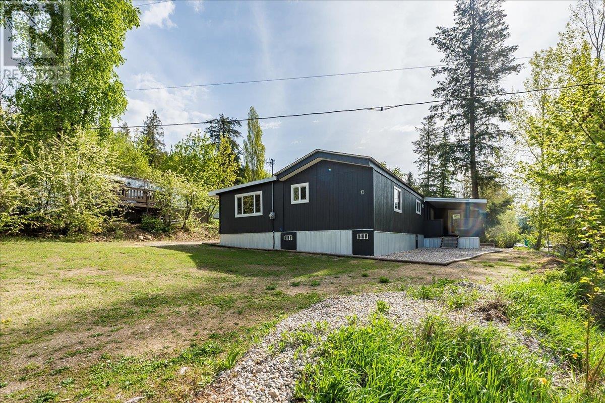 3969 Broadwater Road Unit# 10, Castlegar, British Columbia  V1N 4V5 - Photo 42 - 10345904