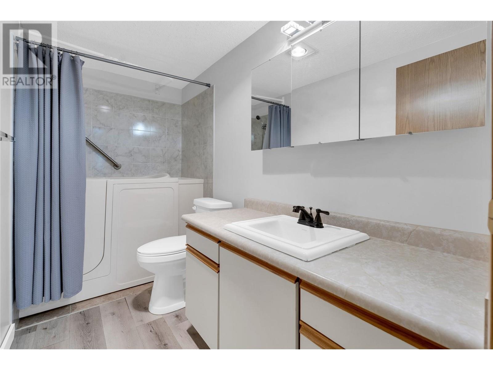 187 Warren Avenue Unit# 103, Penticton, British Columbia  V2A 3N1 - Photo 14 - 10345930