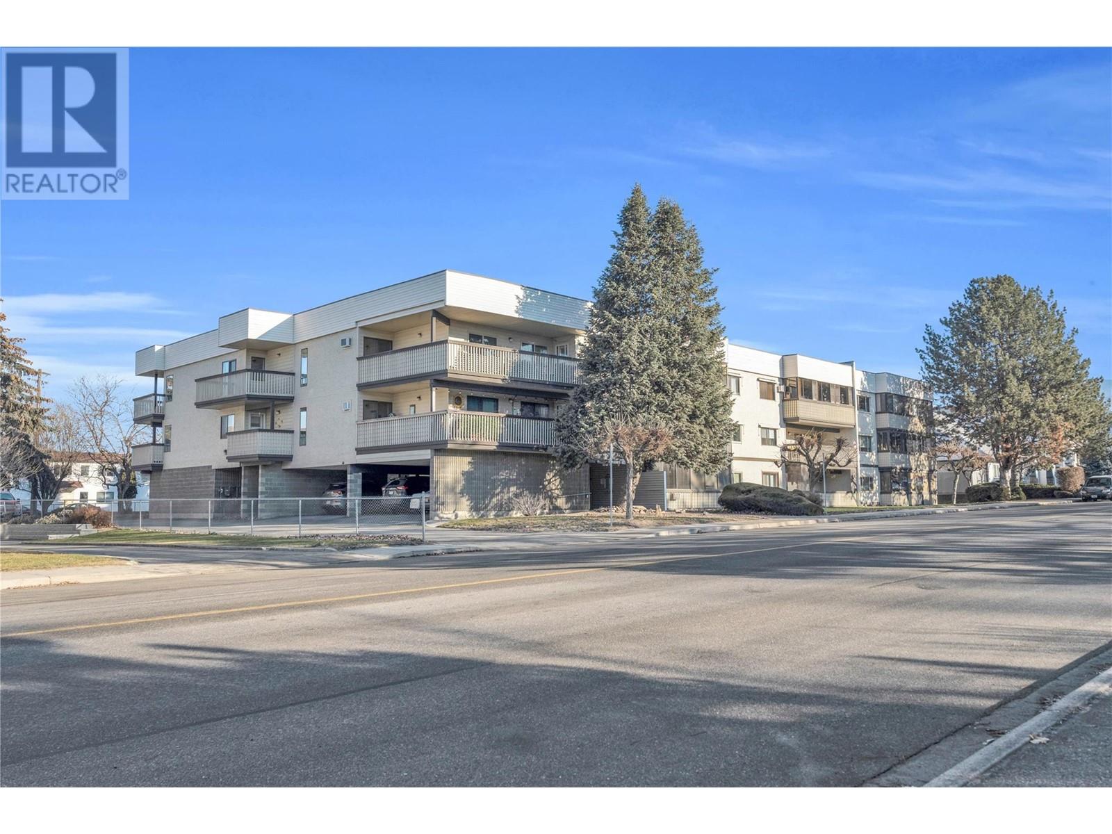 187 Warren Avenue Unit# 103, Penticton, British Columbia  V2A 3N1 - Photo 2 - 10345930