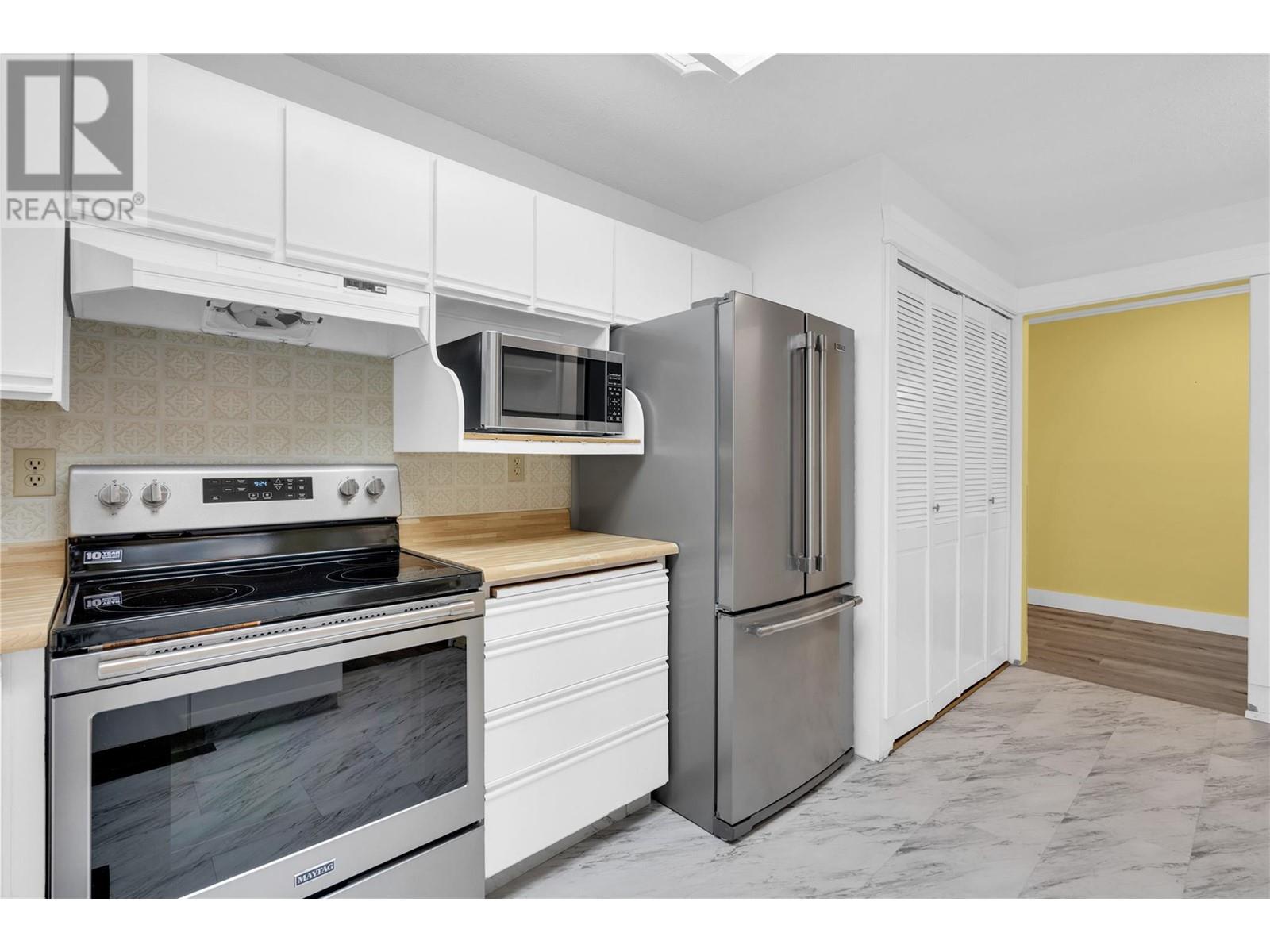 187 Warren Avenue Unit# 103, Penticton, British Columbia  V2A 3N1 - Photo 3 - 10345930