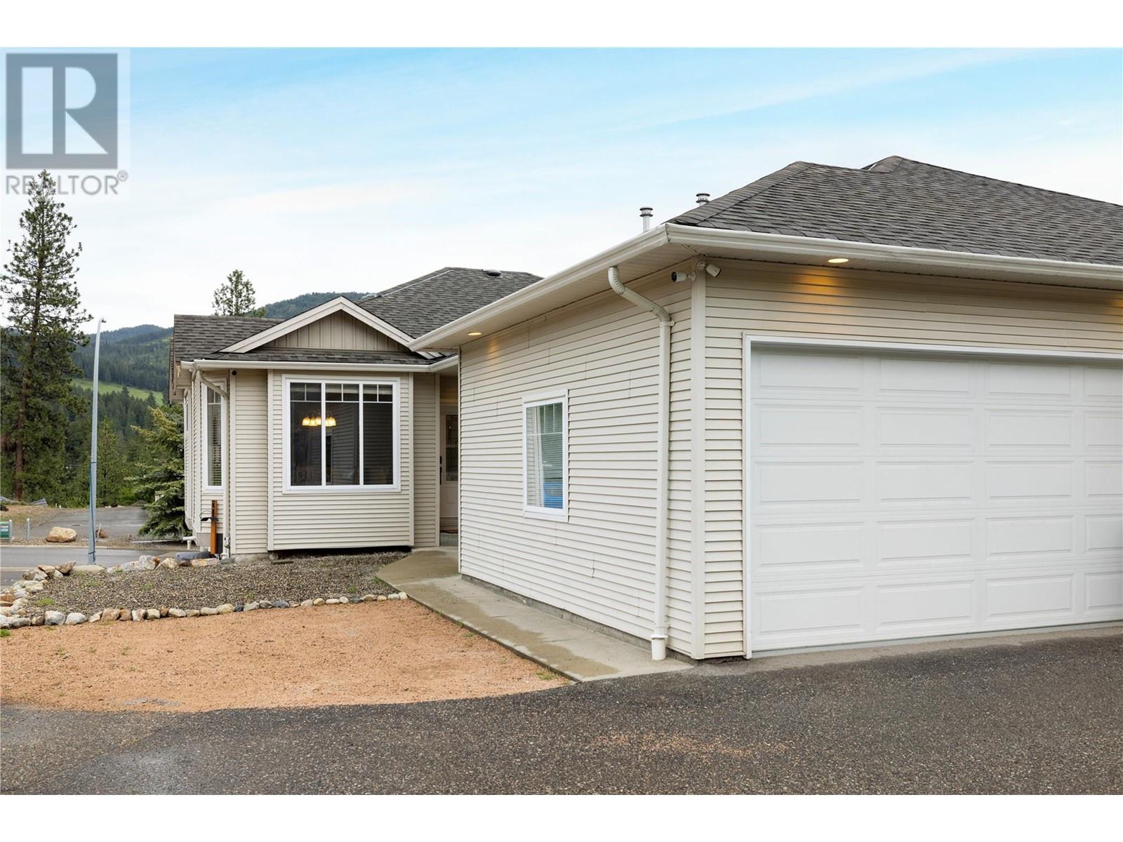 6957 Manning Place Unit# 1, Vernon, British Columbia  V1B 2Y6 - Photo 2 - 10344993
