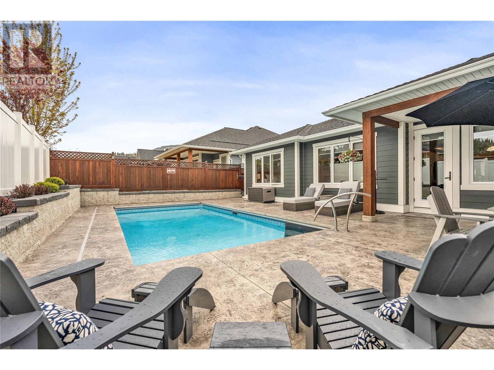 114 Sendero Crescent, Penticton, British Columbia  V2A 0C4 - Photo 2 - 10345927