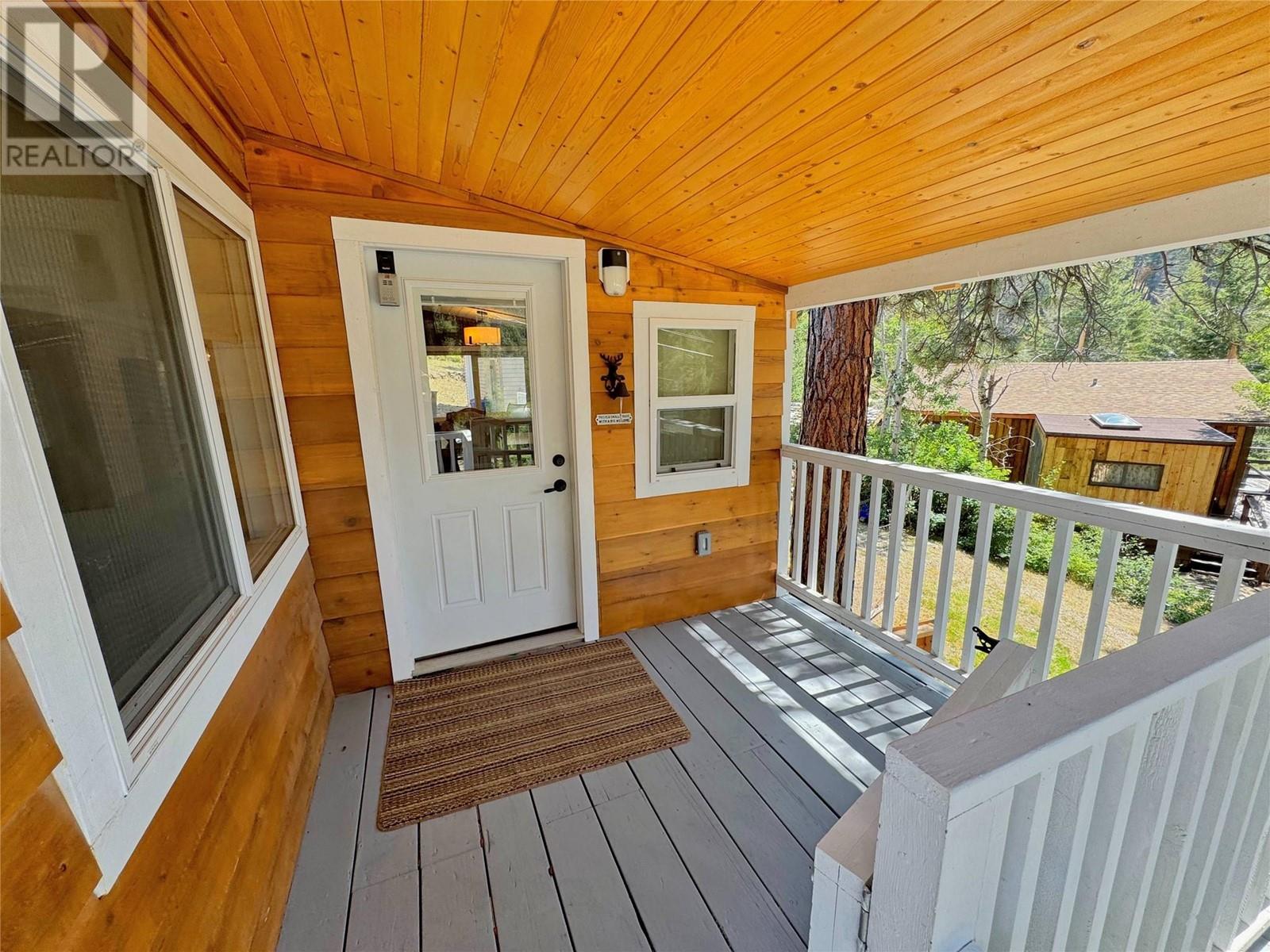 2955 Crestview Road, Princeton, British Columbia  V0X 1W0 - Photo 10 - 10345762