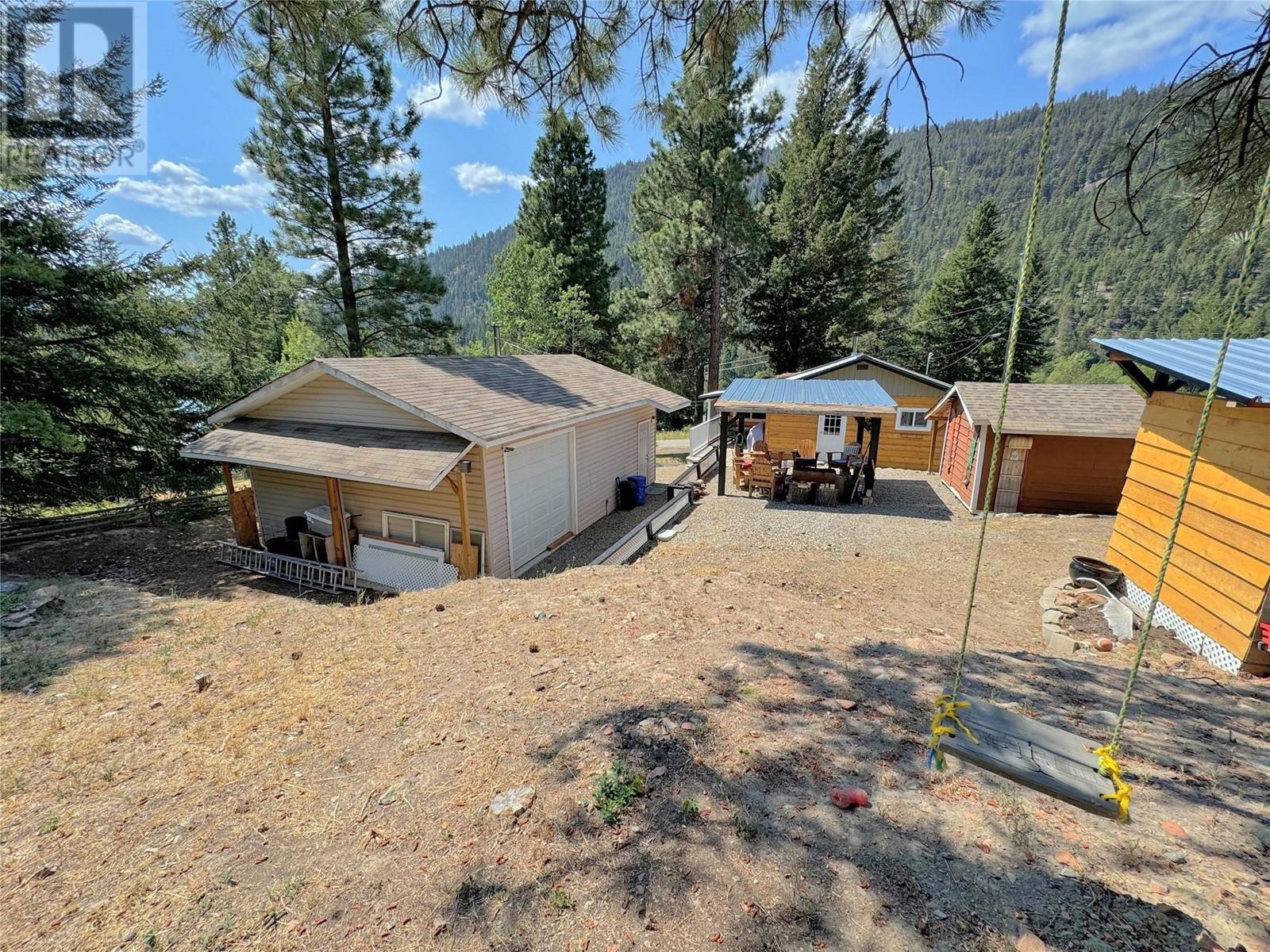 2955 Crestview Road, Princeton, British Columbia  V0X 1W0 - Photo 39 - 10345762