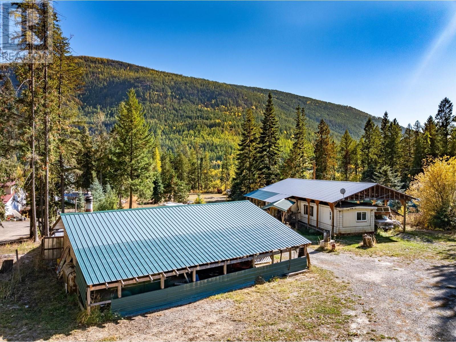 4717 Goat River North Road, Arrow Creek, British Columbia  V0B 1G9 - Photo 1 - 10345978