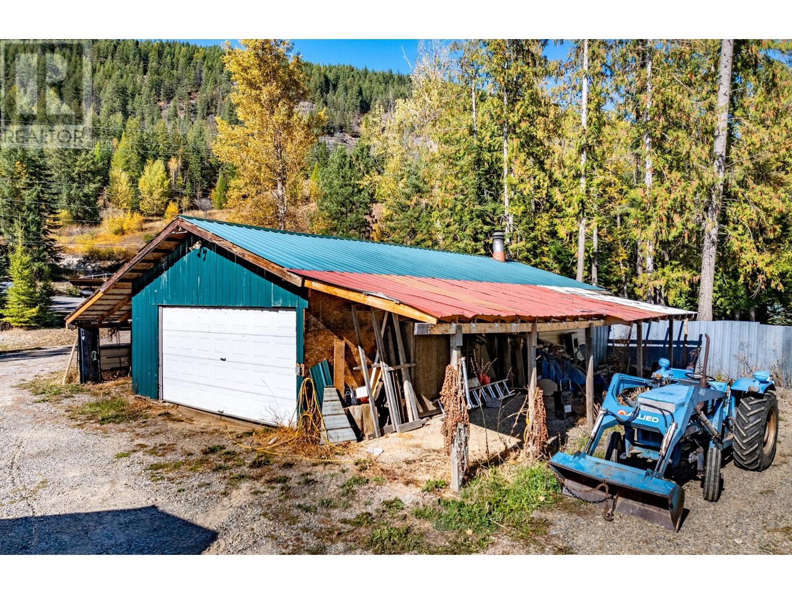 4717 Goat River North Road, Arrow Creek, British Columbia  V0B 1G9 - Photo 23 - 10345978