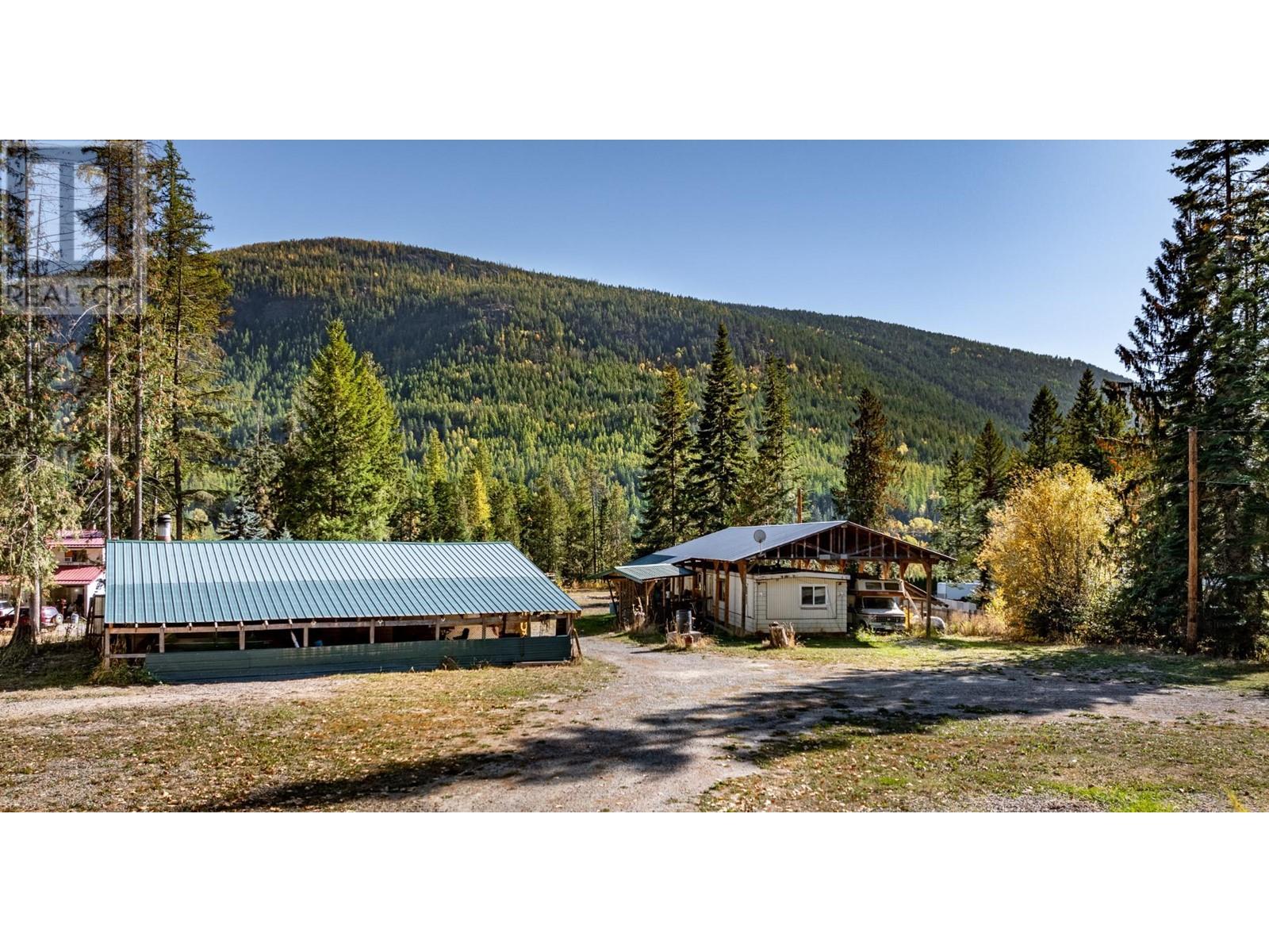 4717 Goat River North Road, Arrow Creek, British Columbia  V0B 1G9 - Photo 26 - 10345978