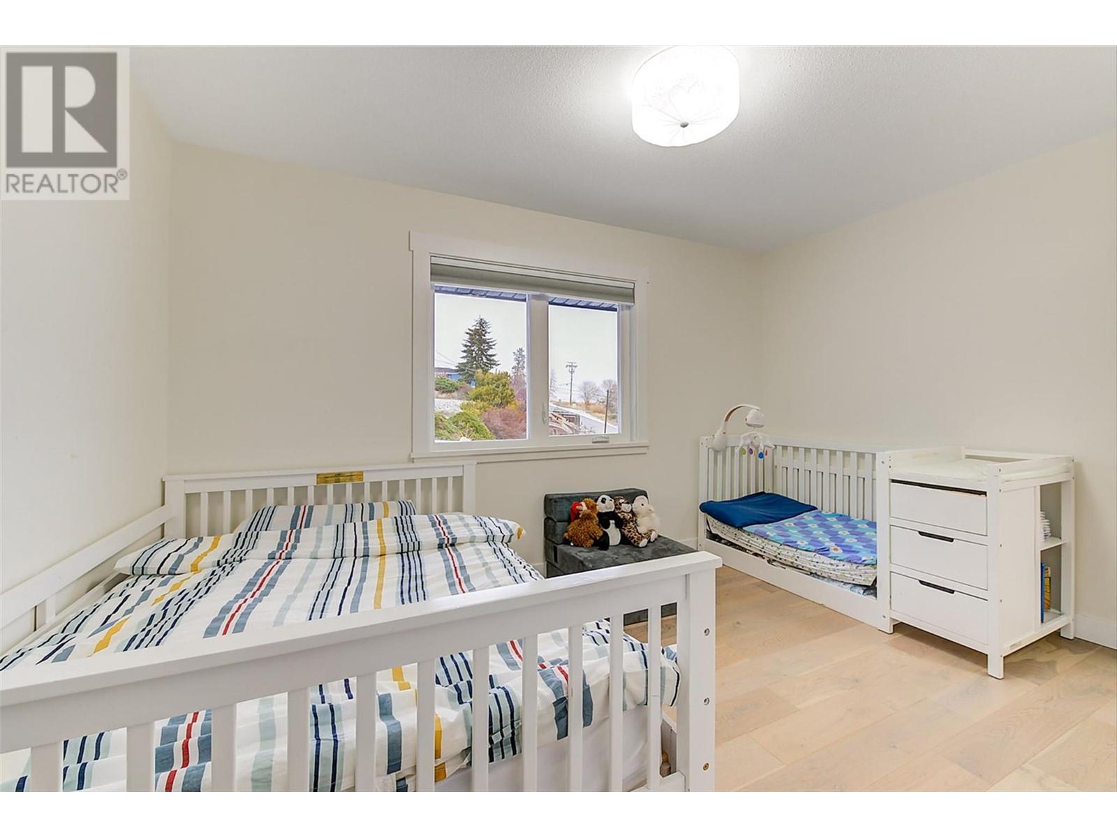 6178 Lipsett Avenue, Peachland, British Columbia  V0H 1X7 - Photo 42 - 10345894