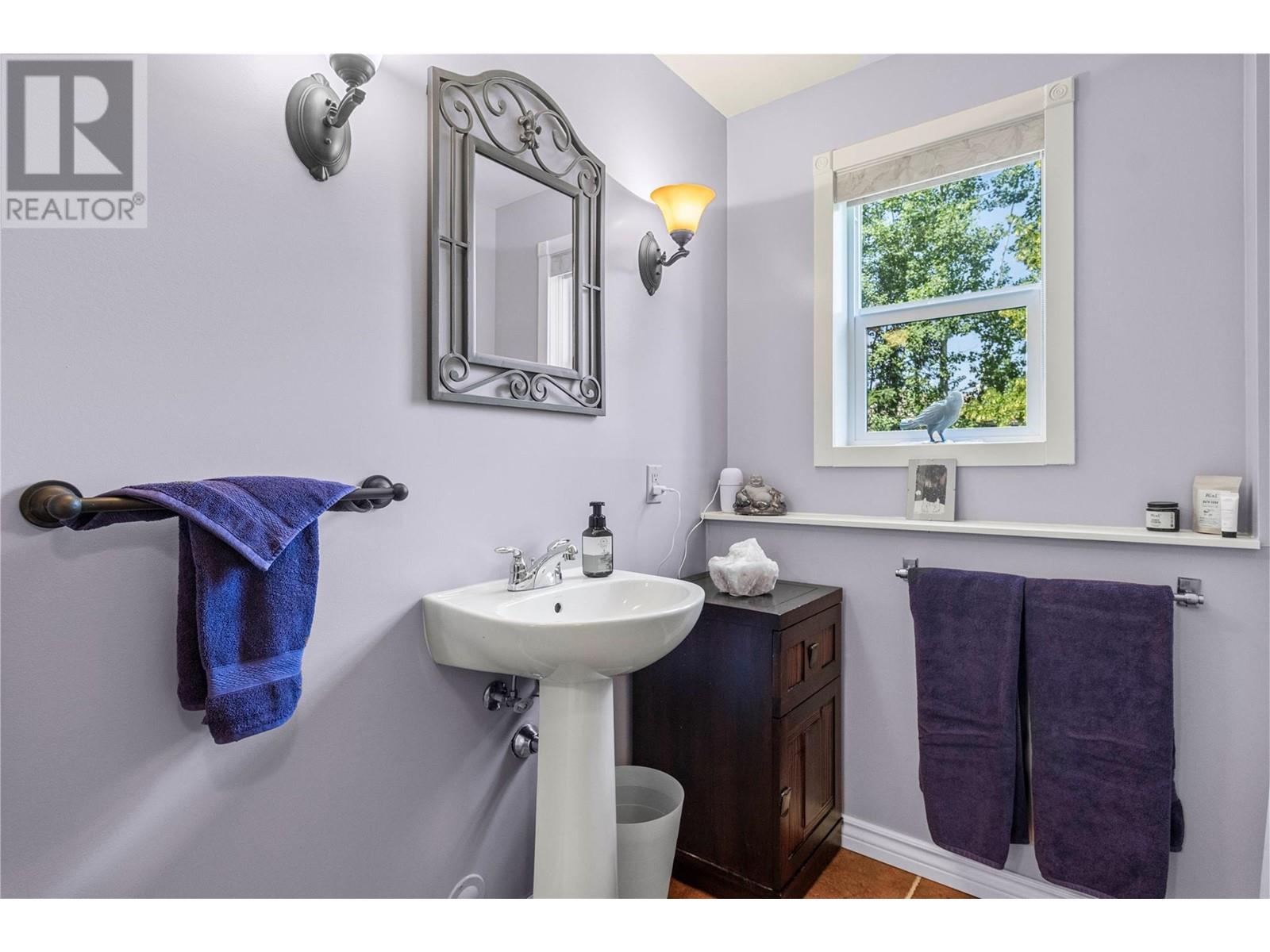 2726 Golf Course Drive, Blind Bay, British Columbia  V0E 1H2 - Photo 49 - 10345229