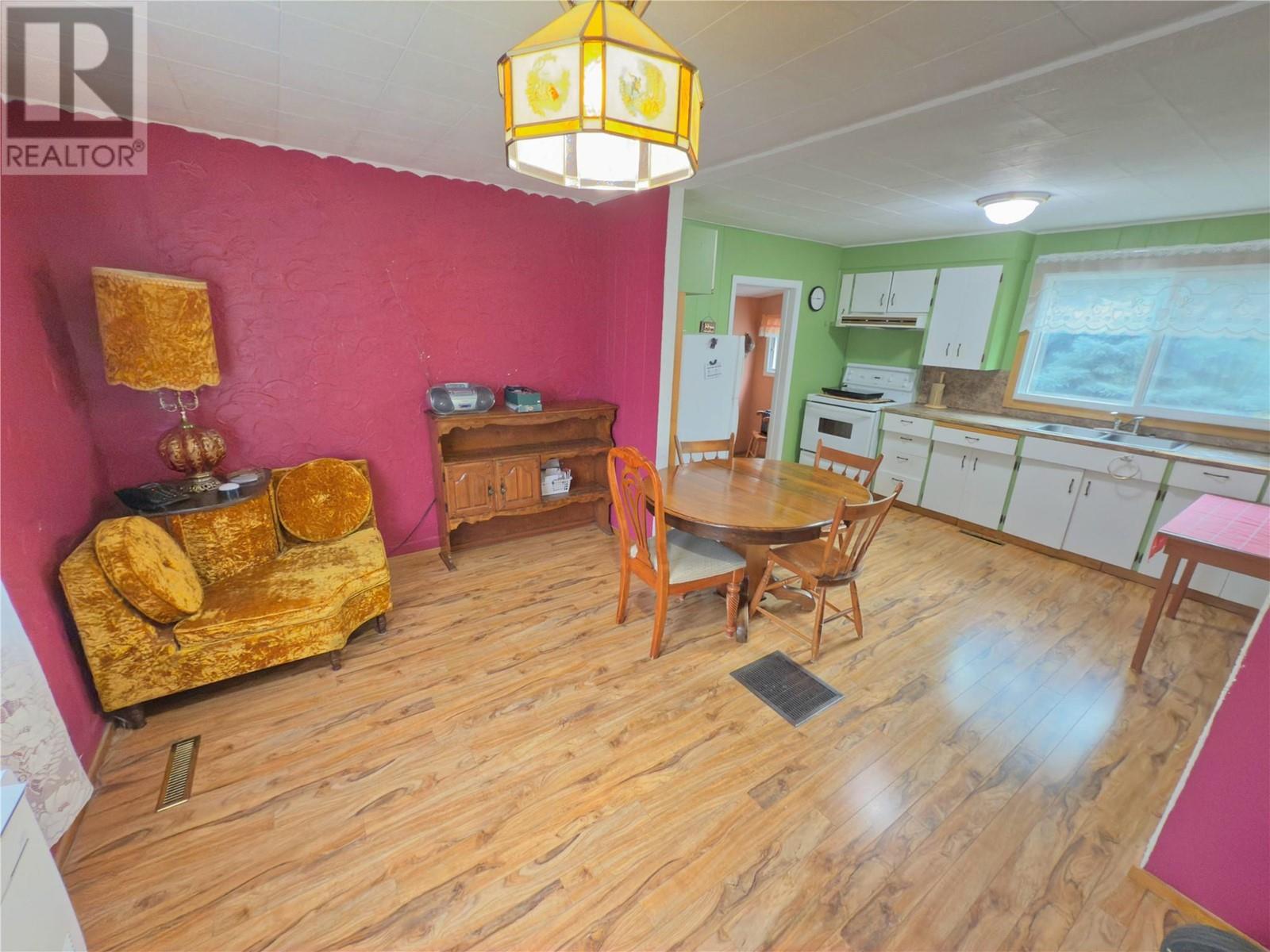 5218 Haynes Road, Oliver, British Columbia  V0H 1T1 - Photo 14 - 10345967