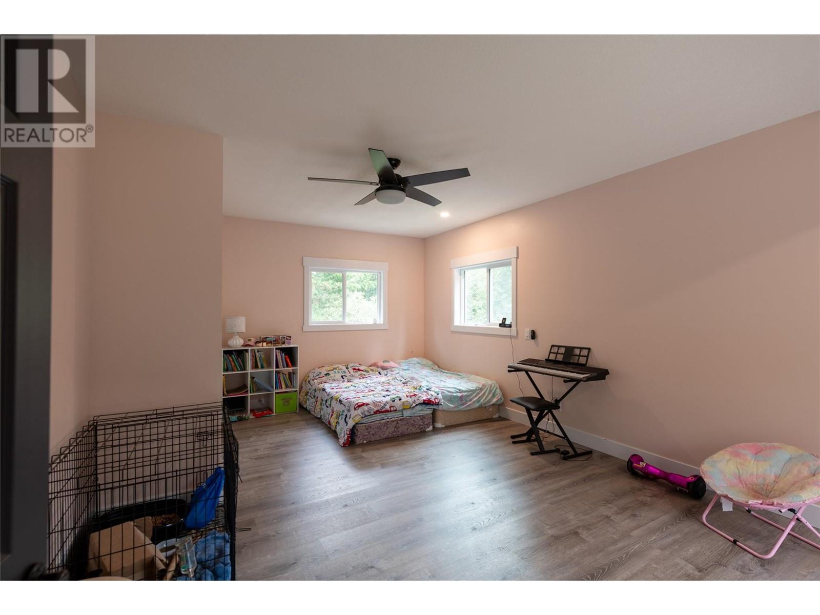 3045 Lindberg Road, Sorrento, British Columbia  V0E 2W1 - Photo 27 - 10345921