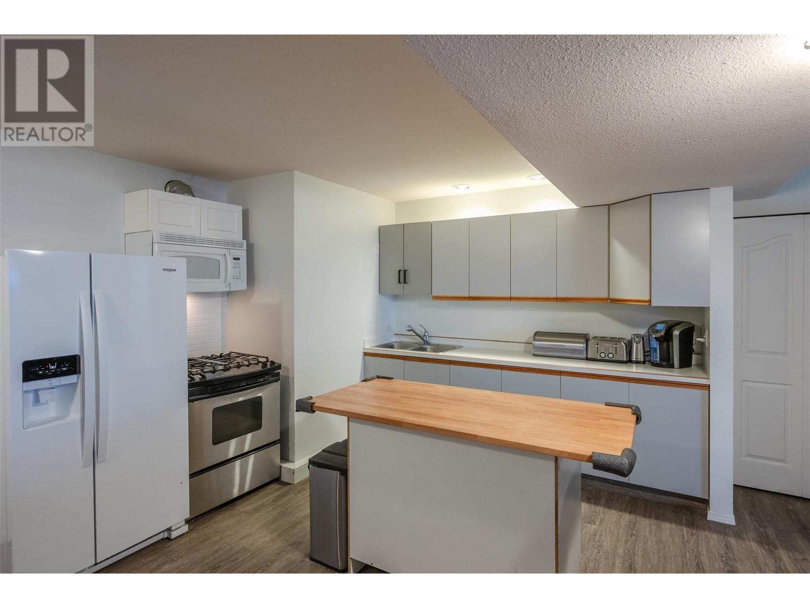 138 Evergreen Crescent, Penticton, British Columbia  V2A 7Y5 - Photo 17 - 10345884
