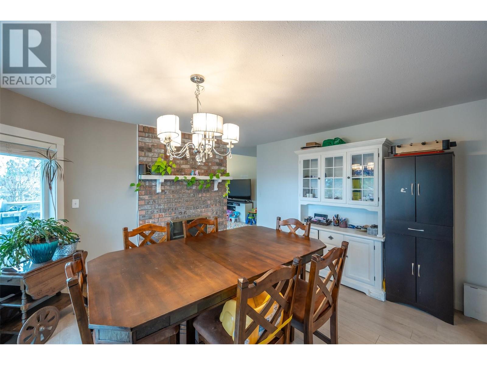 138 Evergreen Crescent, Penticton, British Columbia  V2A 7Y5 - Photo 5 - 10345884