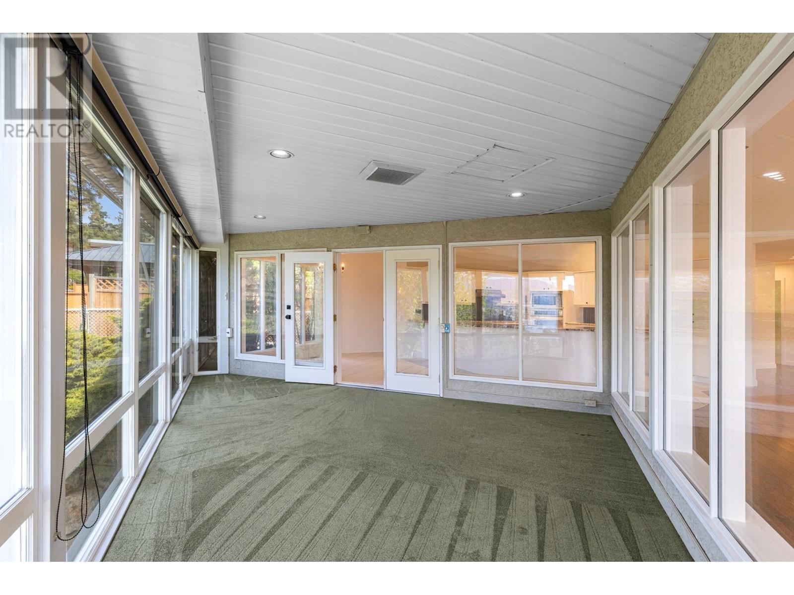 3784 Inglis Place, Peachland, British Columbia  V0H 1X2 - Photo 15 - 10345678