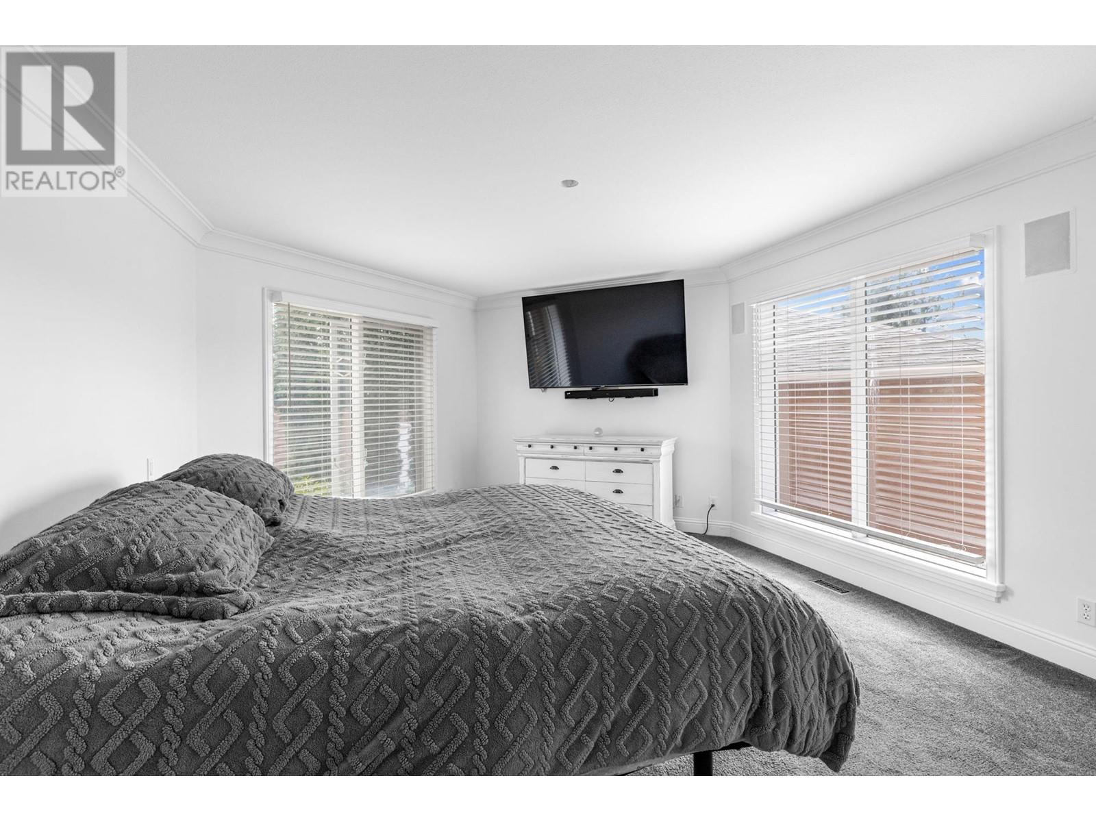 3784 Inglis Place, Peachland, British Columbia  V0H 1X2 - Photo 16 - 10345678