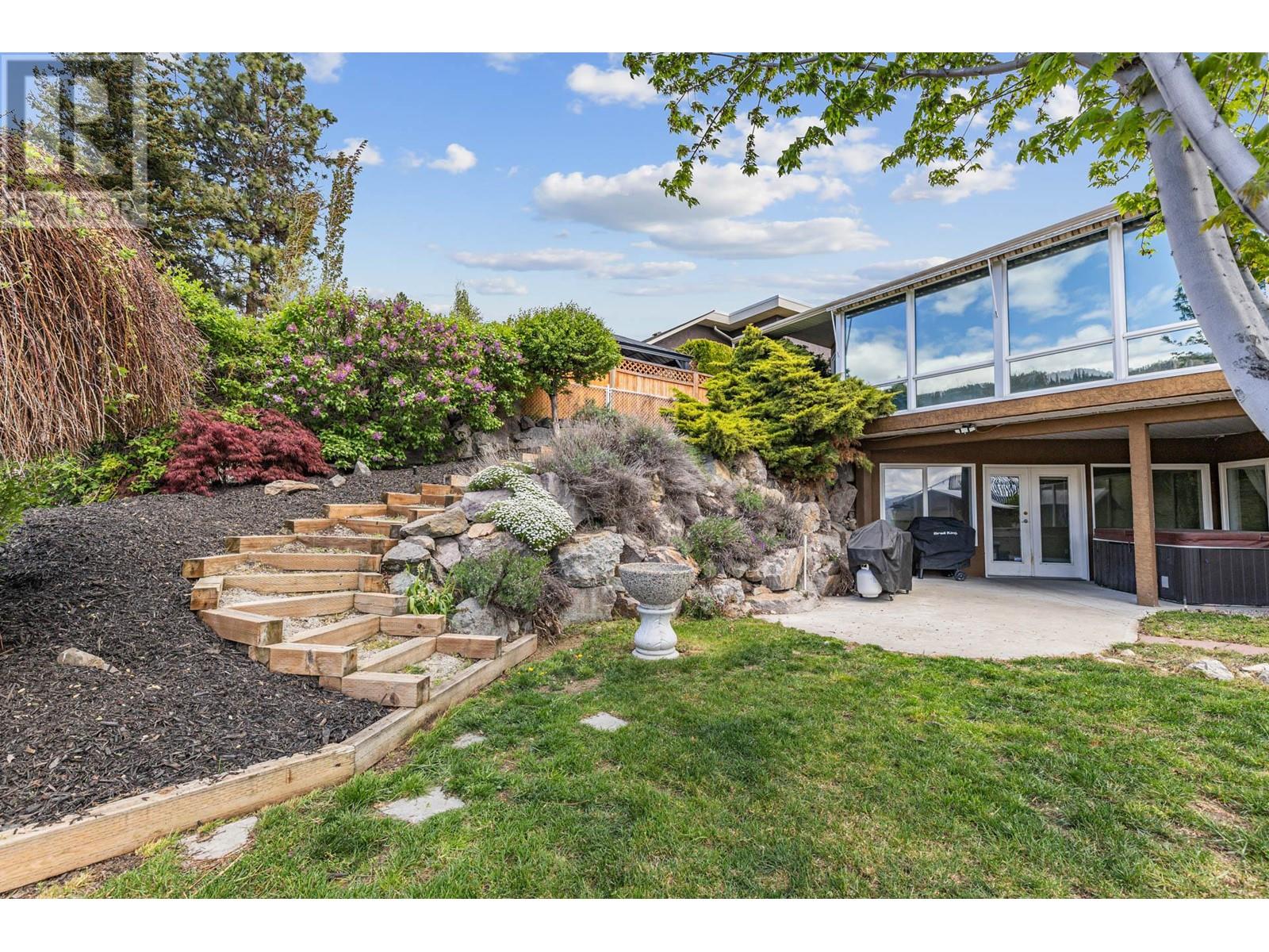 3784 Inglis Place, Peachland, British Columbia  V0H 1X2 - Photo 49 - 10345678