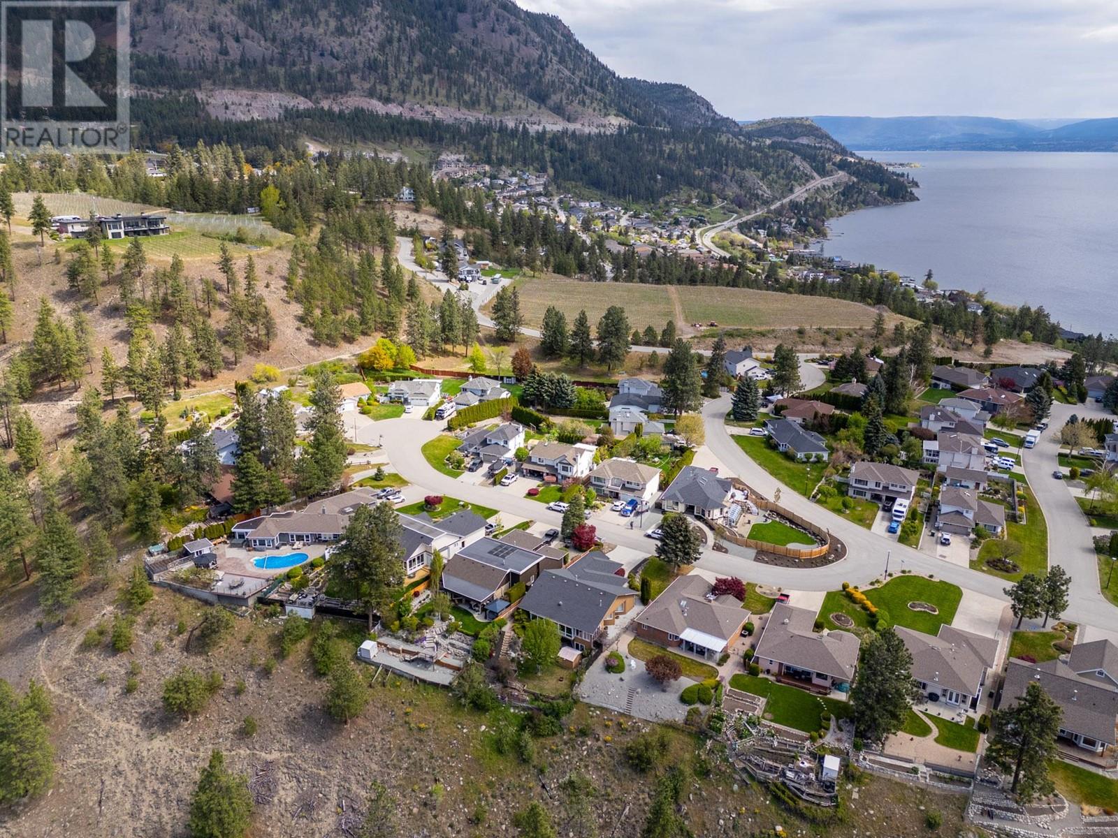 3784 Inglis Place, Peachland, British Columbia  V0H 1X2 - Photo 58 - 10345678