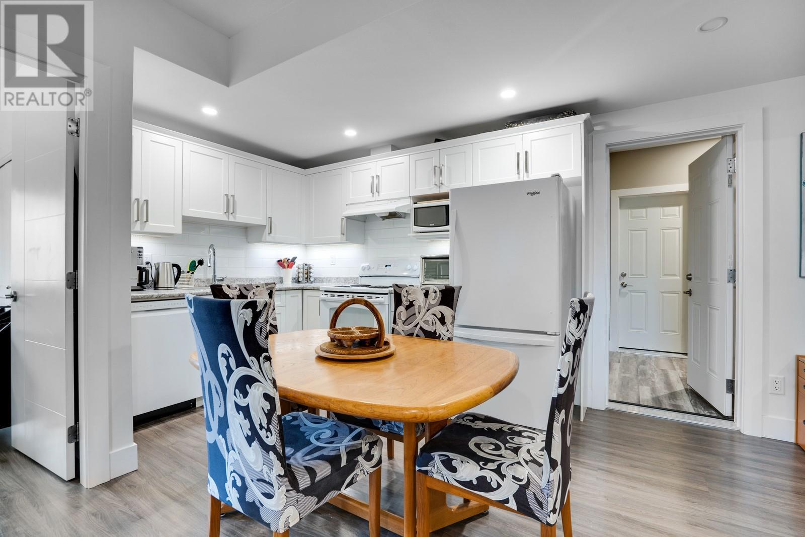 1077 Loseth Drive, Kelowna, British Columbia  V1P 0A1 - Photo 40 - 10345665