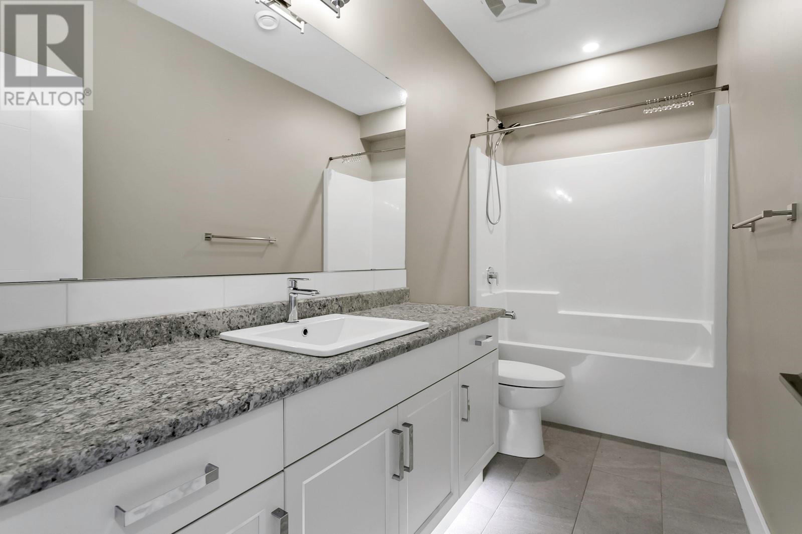 1077 Loseth Drive, Kelowna, British Columbia  V1P 0A1 - Photo 50 - 10345665