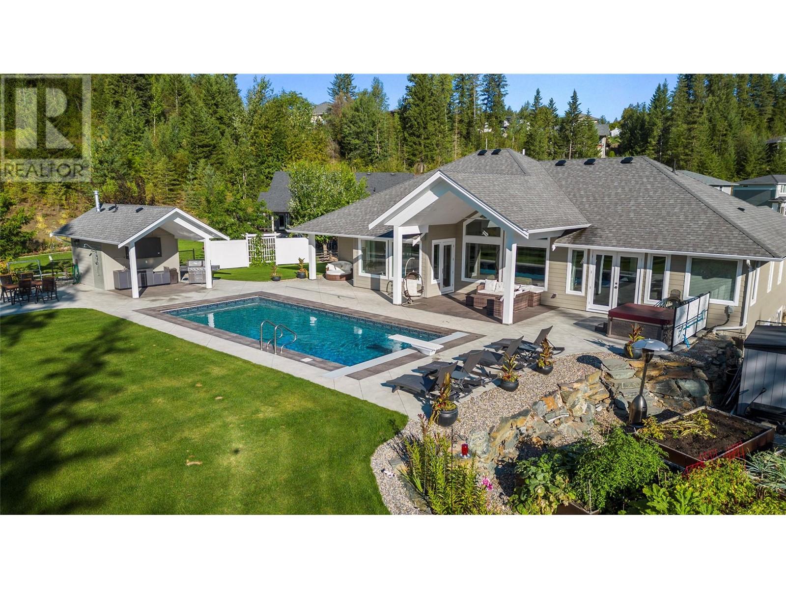 2518 Valley Place, Blind Bay, British Columbia  V0E 1H2 - Photo 1 - 10345444