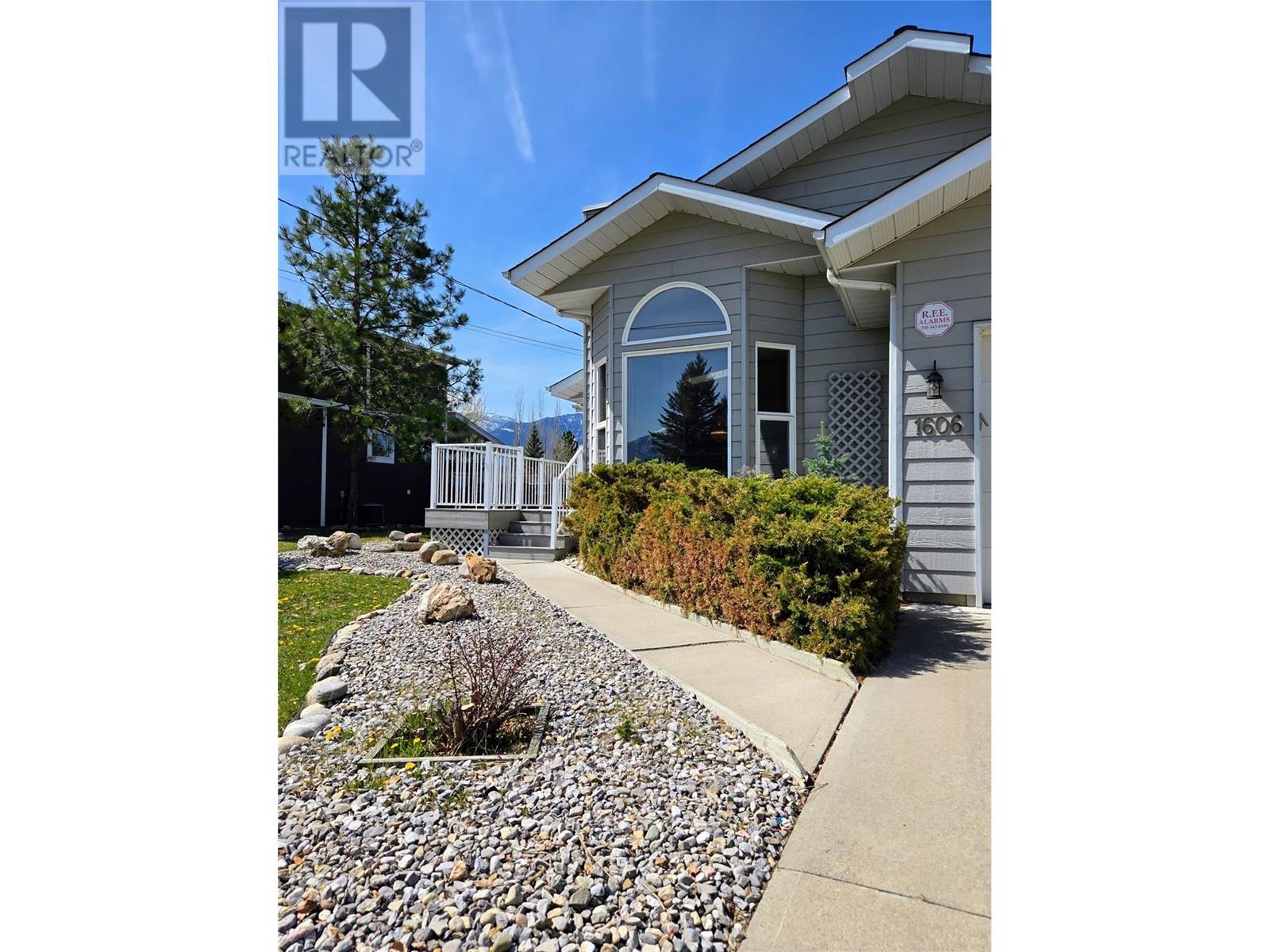 1606 2nd Avenue, Invermere, British Columbia  V0A 1K4 - Photo 10 - 10345181