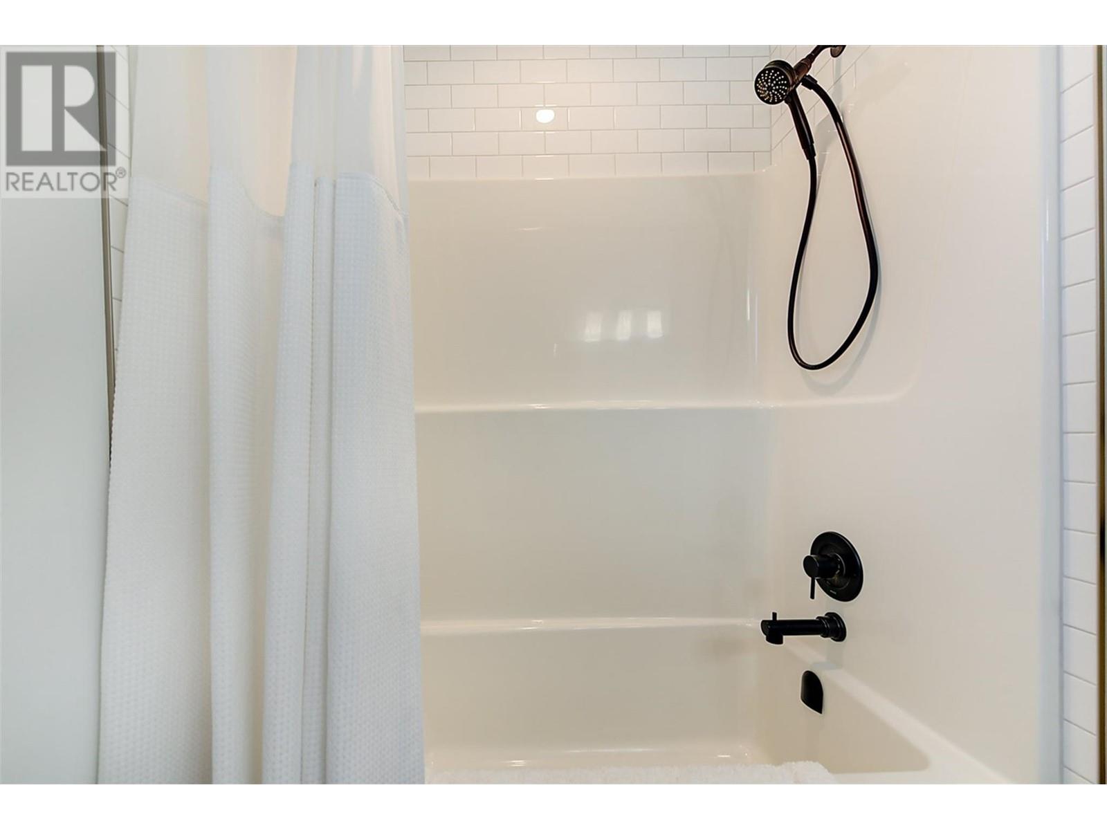3704 Inverness Road, West Kelowna, British Columbia  V4T 1J6 - Photo 35 - 10345878