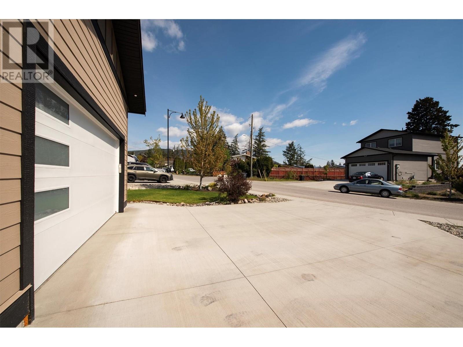 3704 Inverness Road, West Kelowna, British Columbia  V4T 1J6 - Photo 53 - 10345878