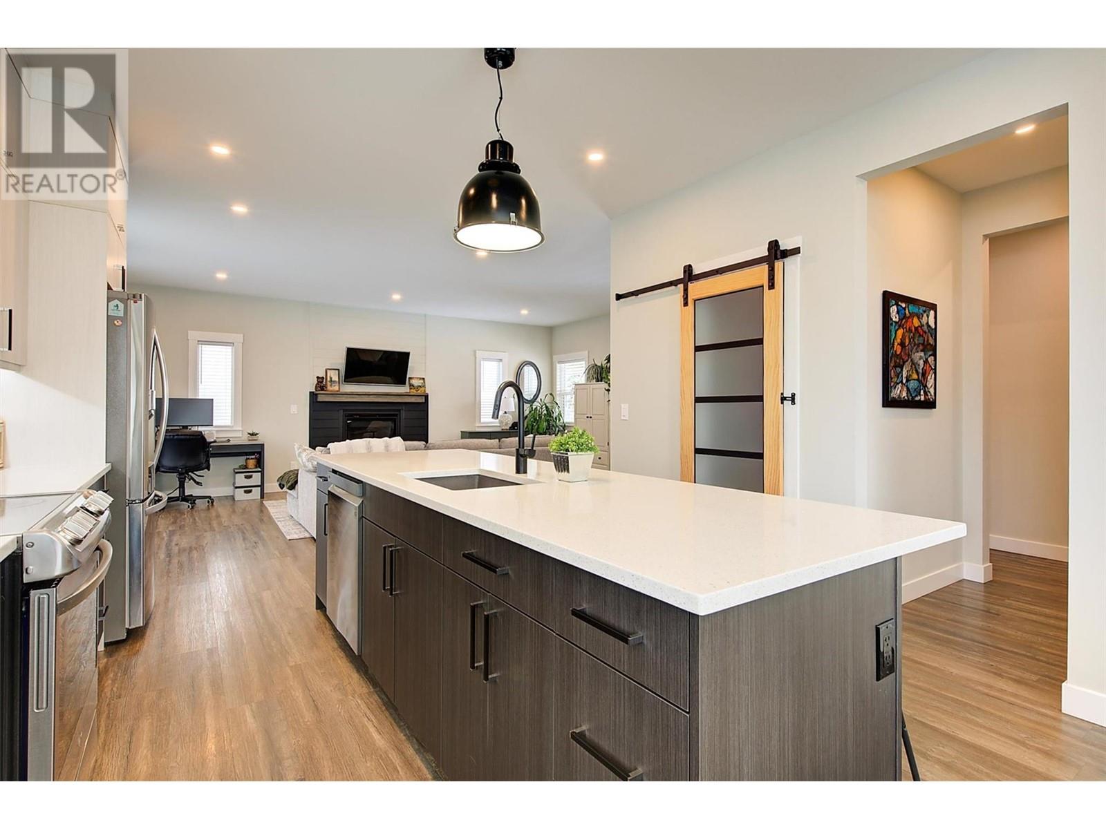 3704 Inverness Road, West Kelowna, British Columbia  V4T 1J6 - Photo 8 - 10345878