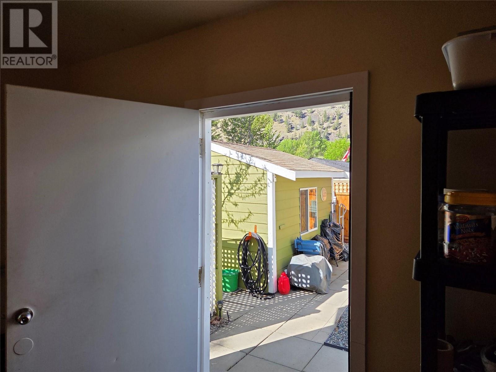 4354 Highway 3 Unit# 39, Keremeos, British Columbia  V0X 1N1 - Photo 10 - 10345980