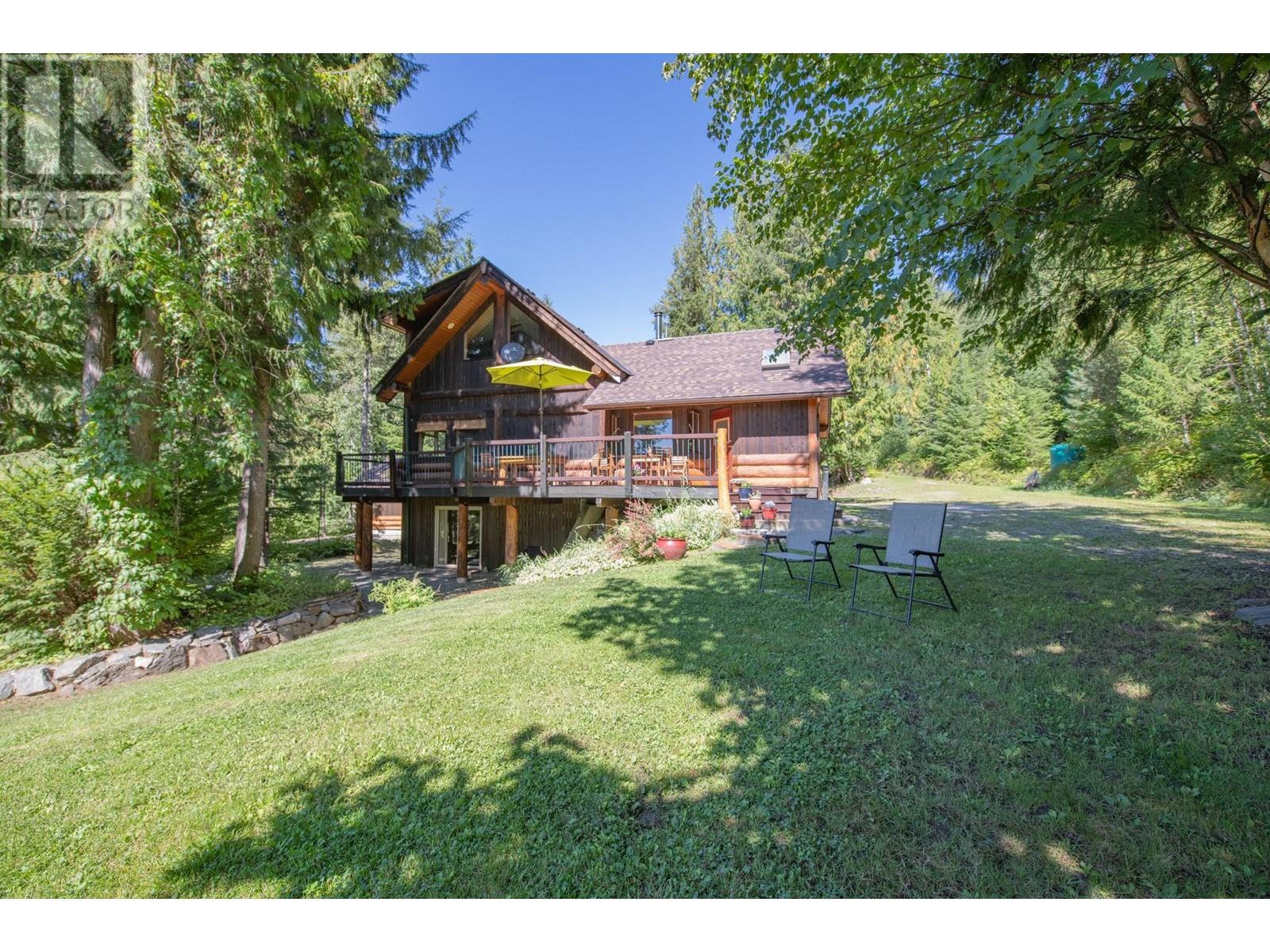 1195 Sugar Lake Road, Cherryville, British Columbia  V0E 2G2 - Photo 2 - 10345414