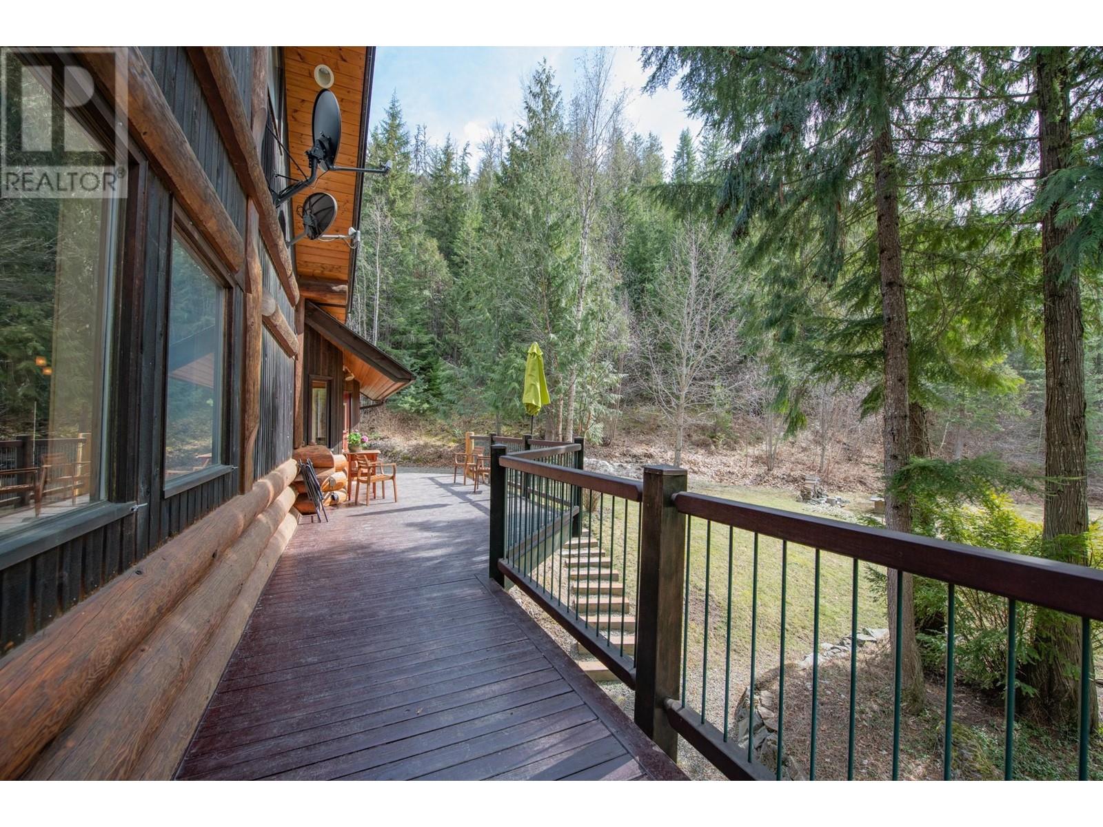 1195 Sugar Lake Road, Cherryville, British Columbia  V0E 2G2 - Photo 39 - 10345414