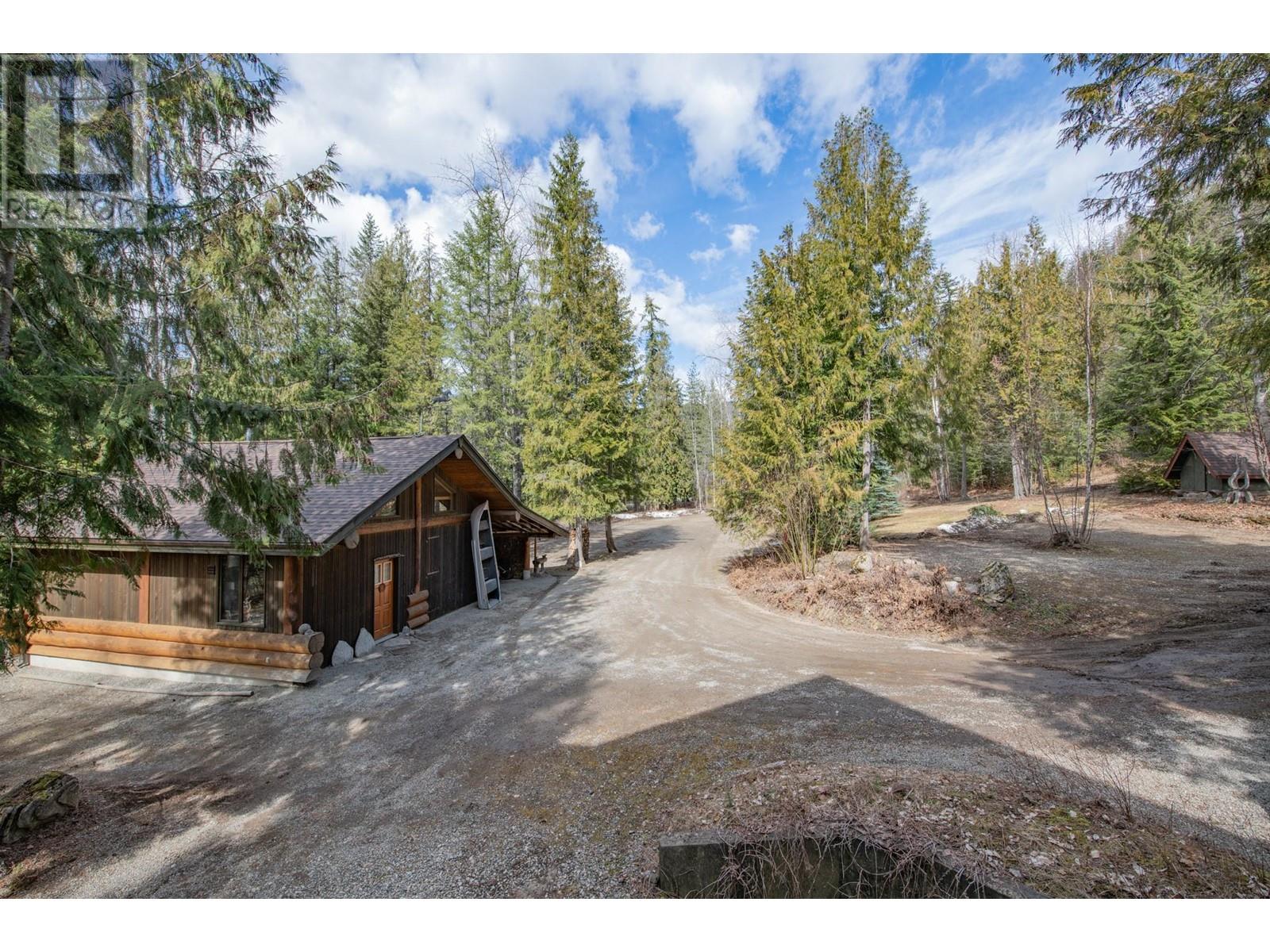 1195 Sugar Lake Road, Cherryville, British Columbia  V0E 2G2 - Photo 42 - 10345414