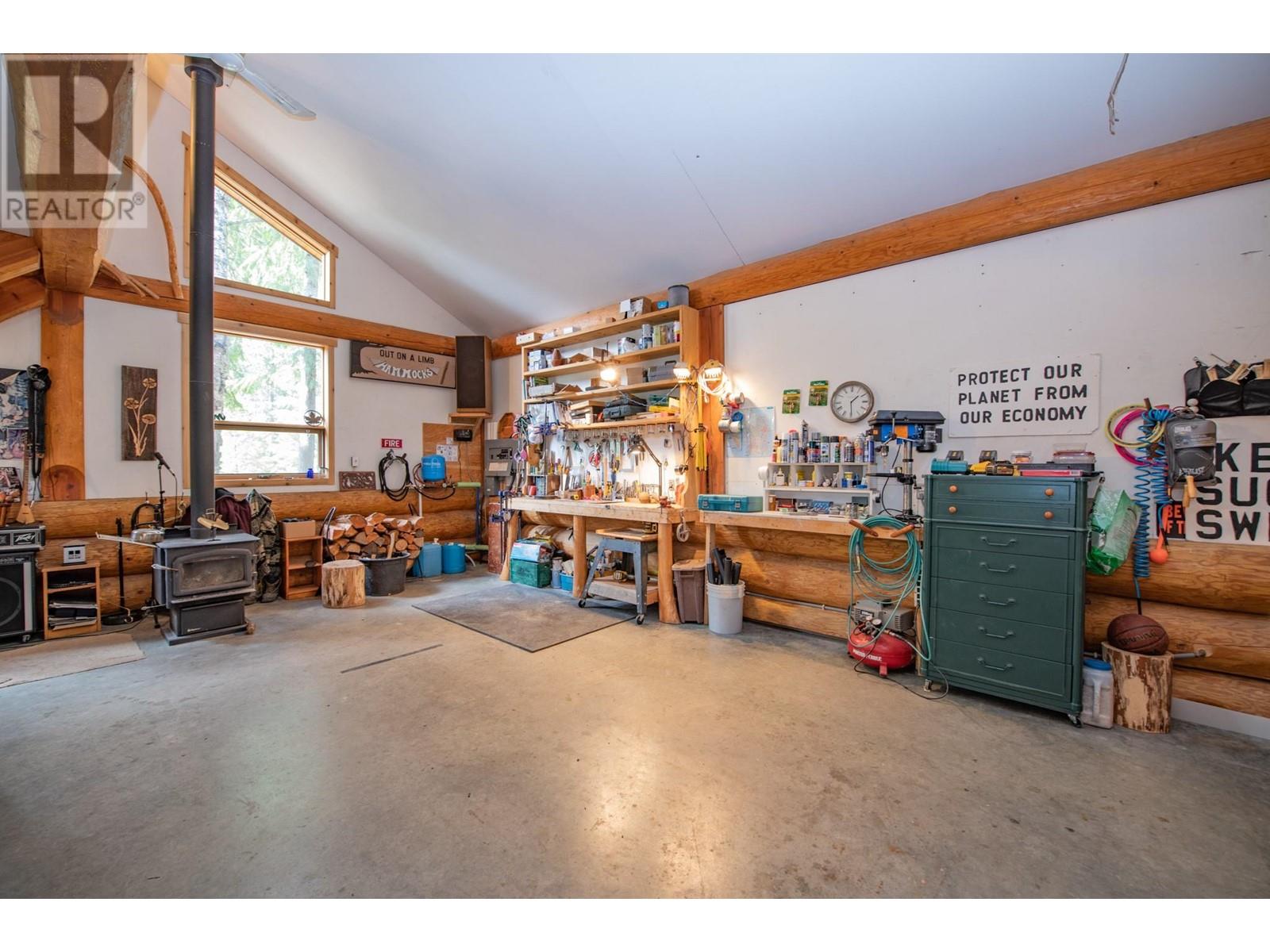 1195 Sugar Lake Road, Cherryville, British Columbia  V0E 2G2 - Photo 47 - 10345414