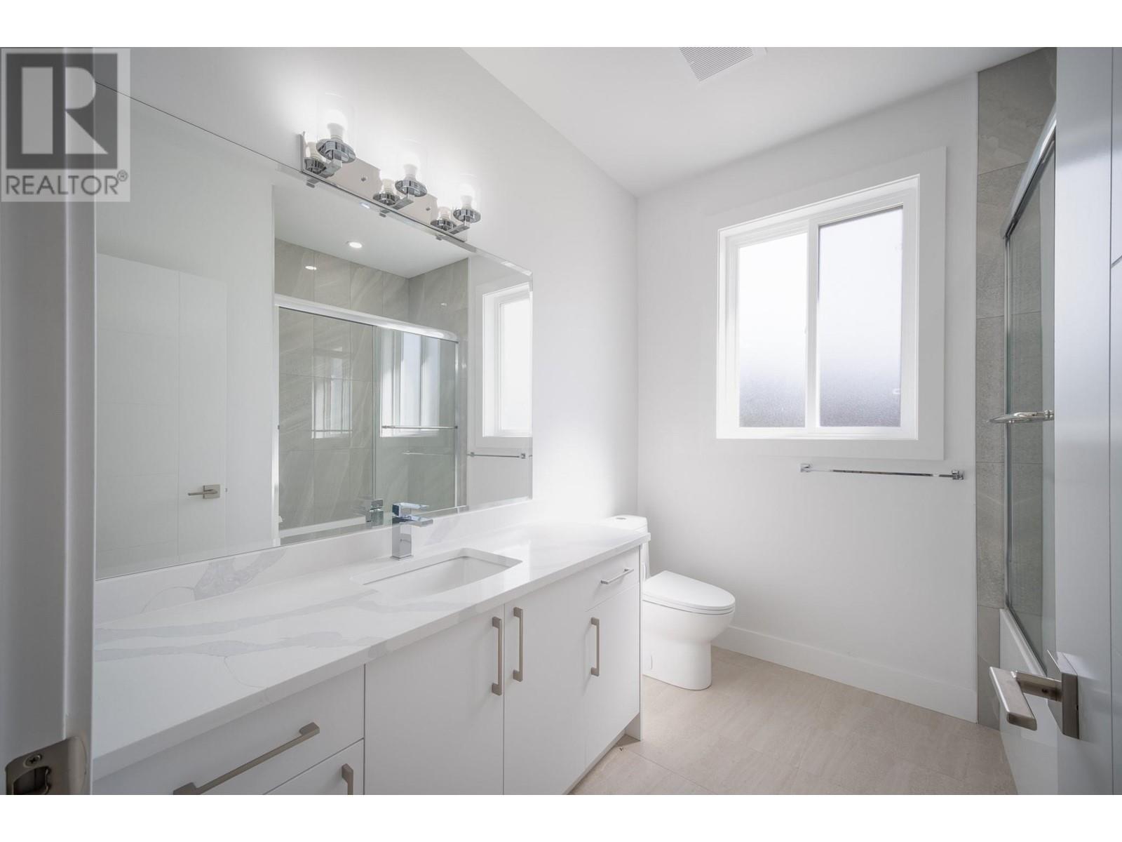 2241 Heitman Street Unit# 2, Enderby, British Columbia  V0E 1V2 - Photo 13 - 10345388