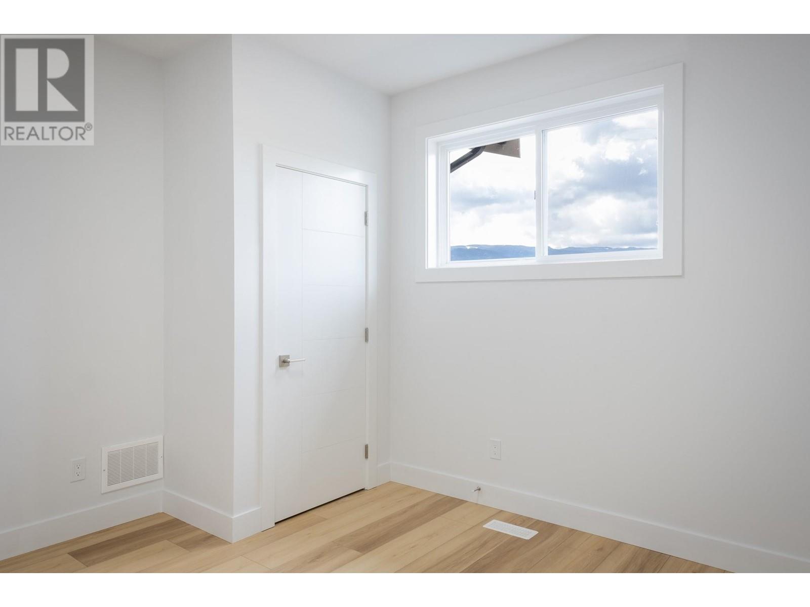 2241 Heitman Street Unit# 2, Enderby, British Columbia  V0E 1V2 - Photo 19 - 10345388