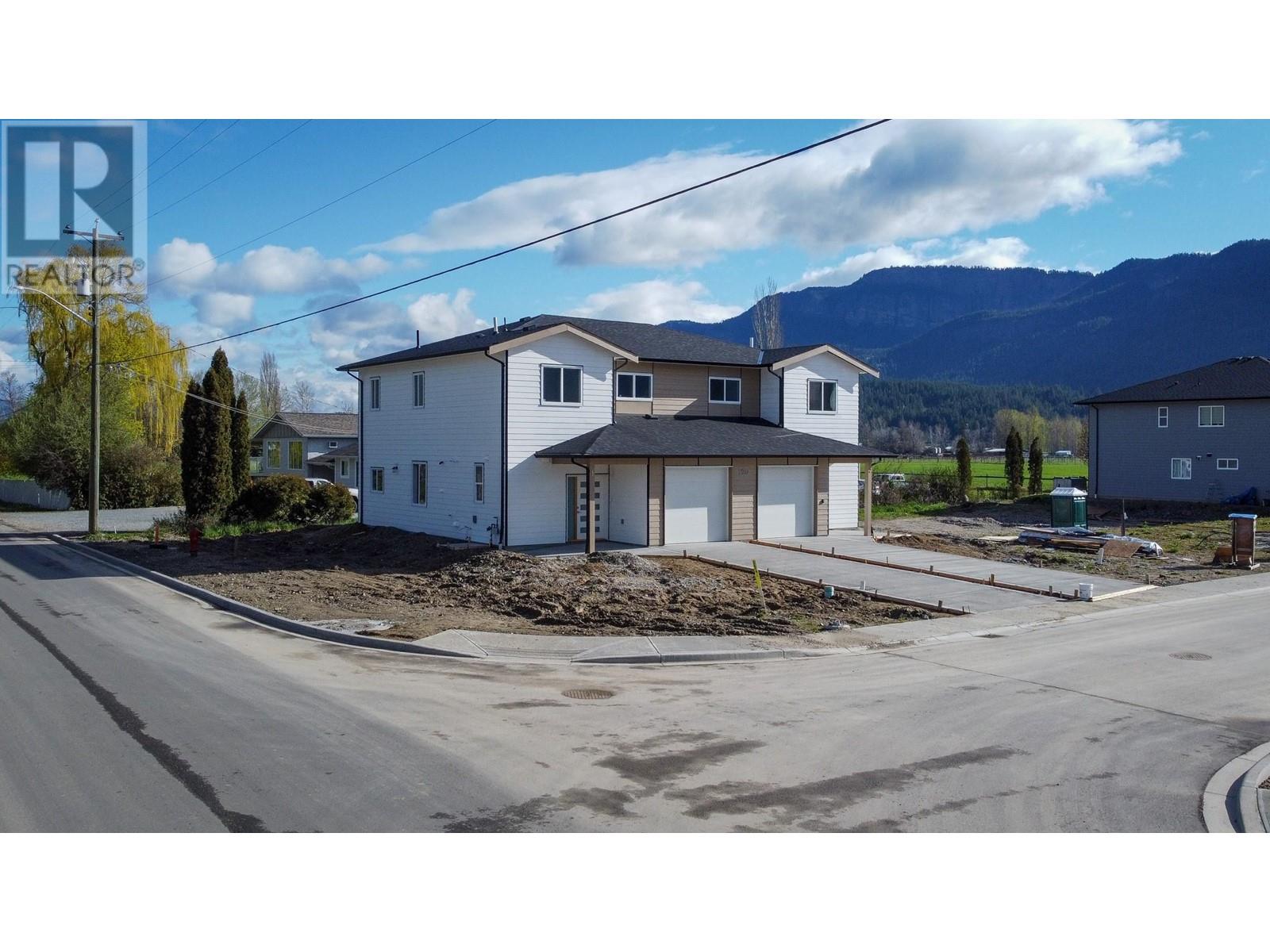 2241 Heitman Street Unit# 2, Enderby, British Columbia  V0E 1V2 - Photo 31 - 10345388